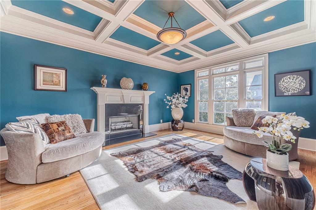 2262 Crimson King Drive