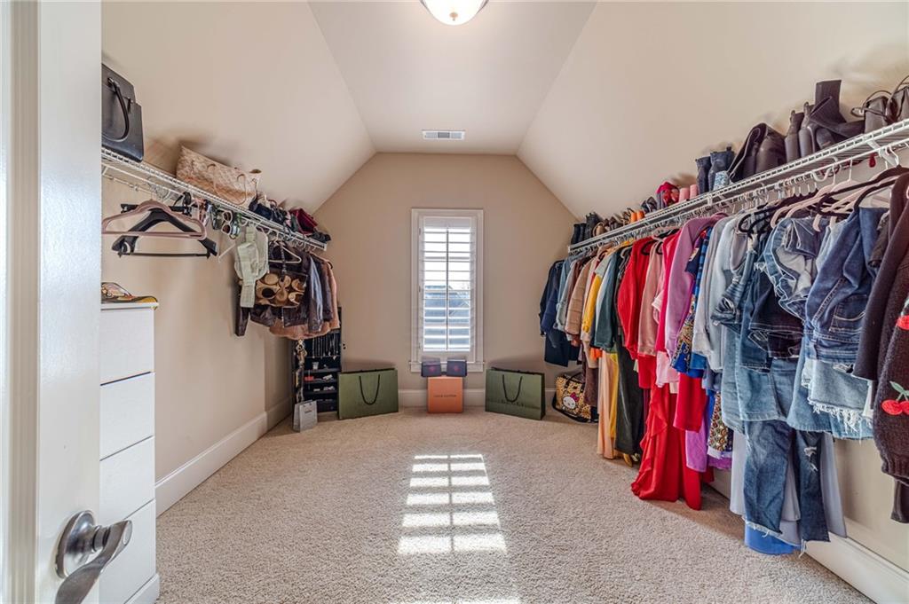 2262 Crimson King Drive