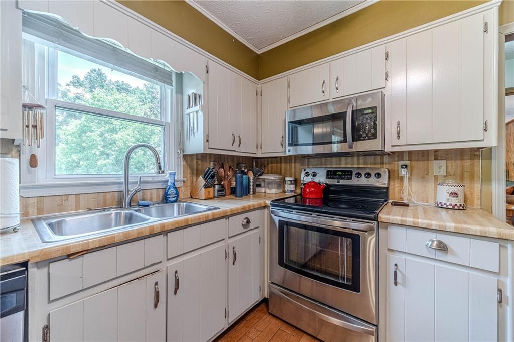4285 Bending River Trail SW