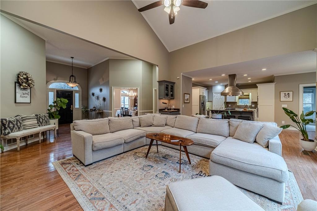 2049 Burgundy Drive
