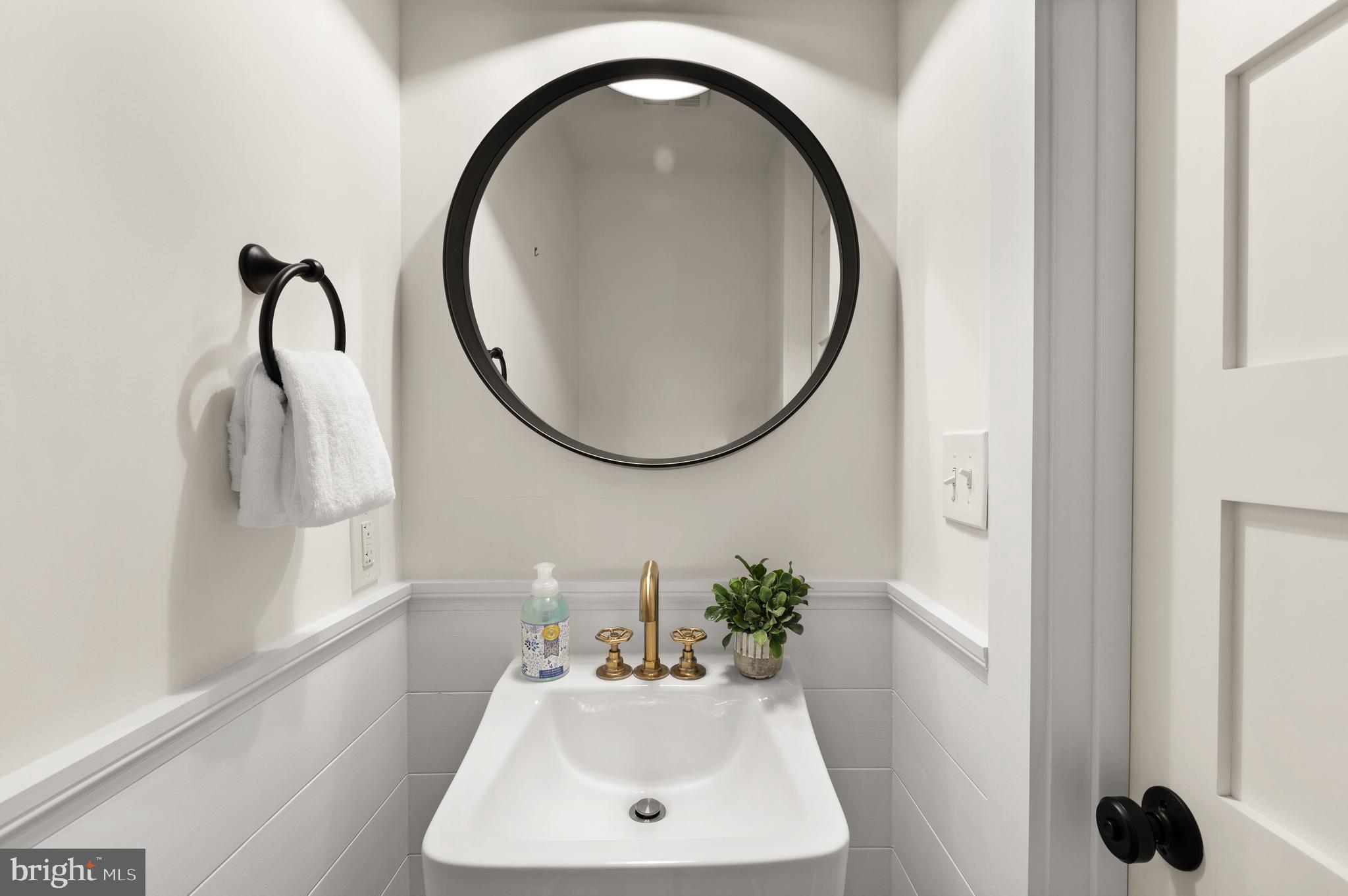 1831 VERMONT AVENUE NW