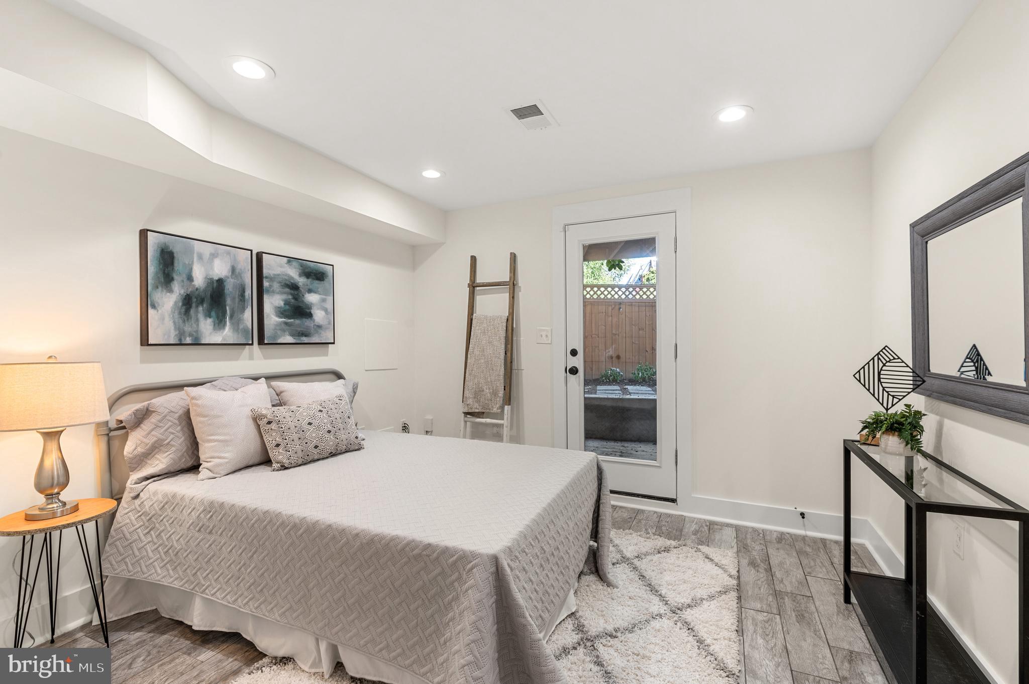 1831 VERMONT AVENUE NW