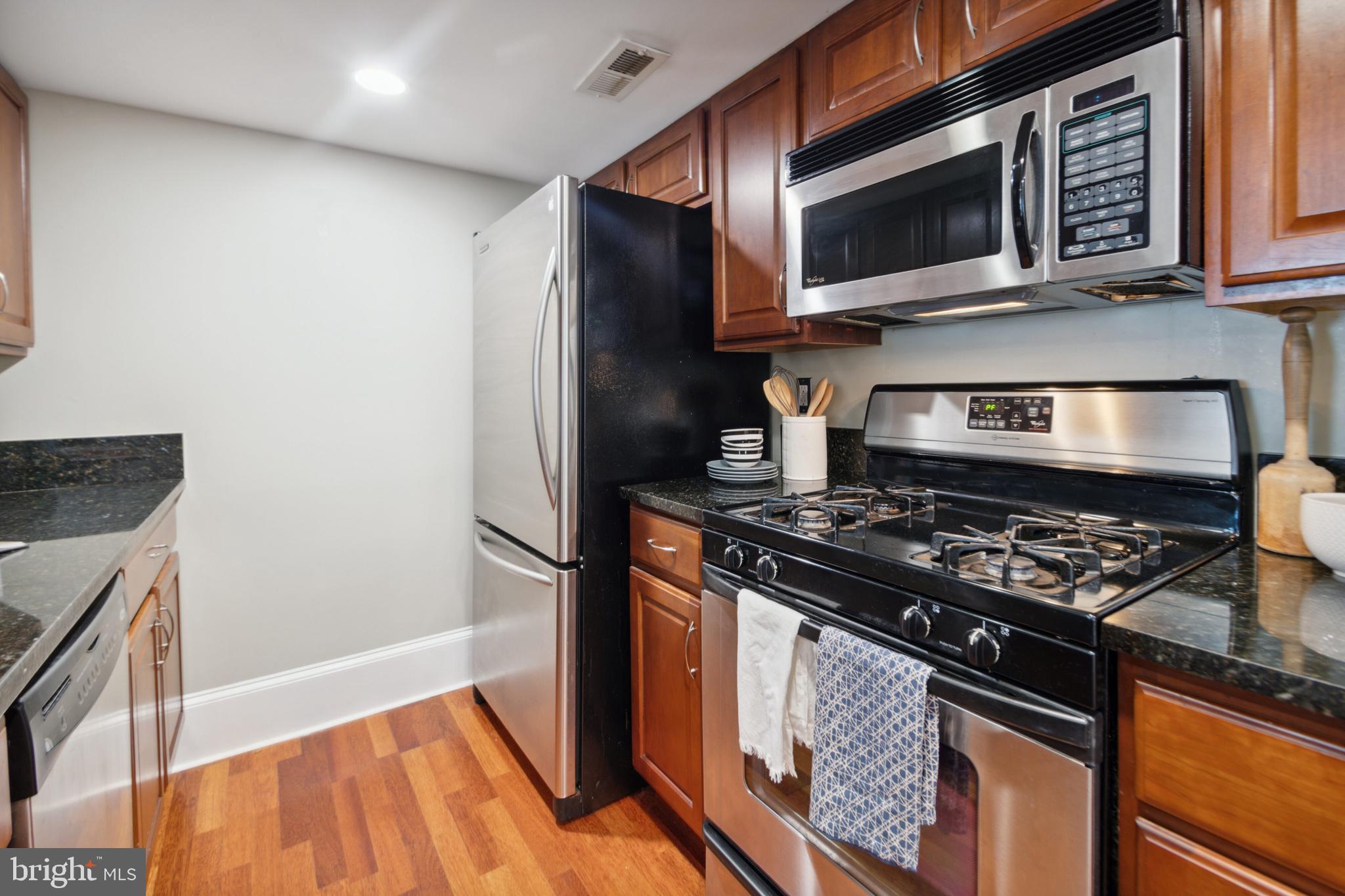 1324 Euclid St NW #5
