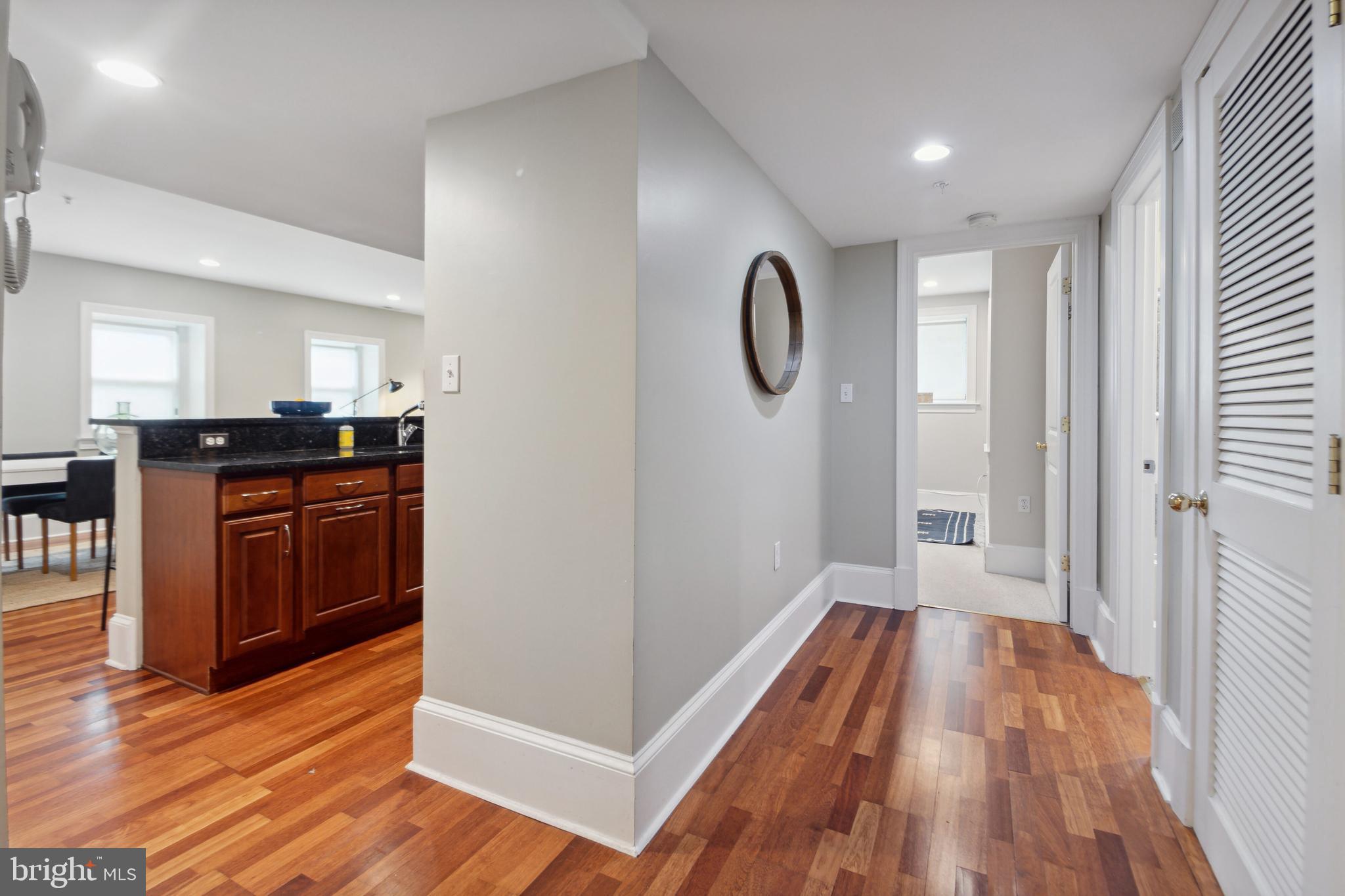 1324 Euclid St NW #5