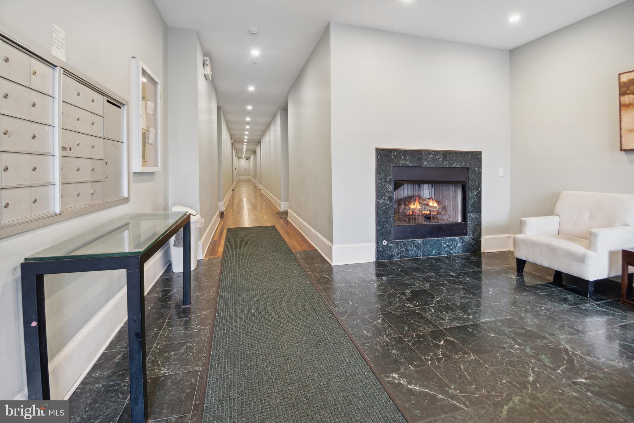 1324 Euclid St NW #5