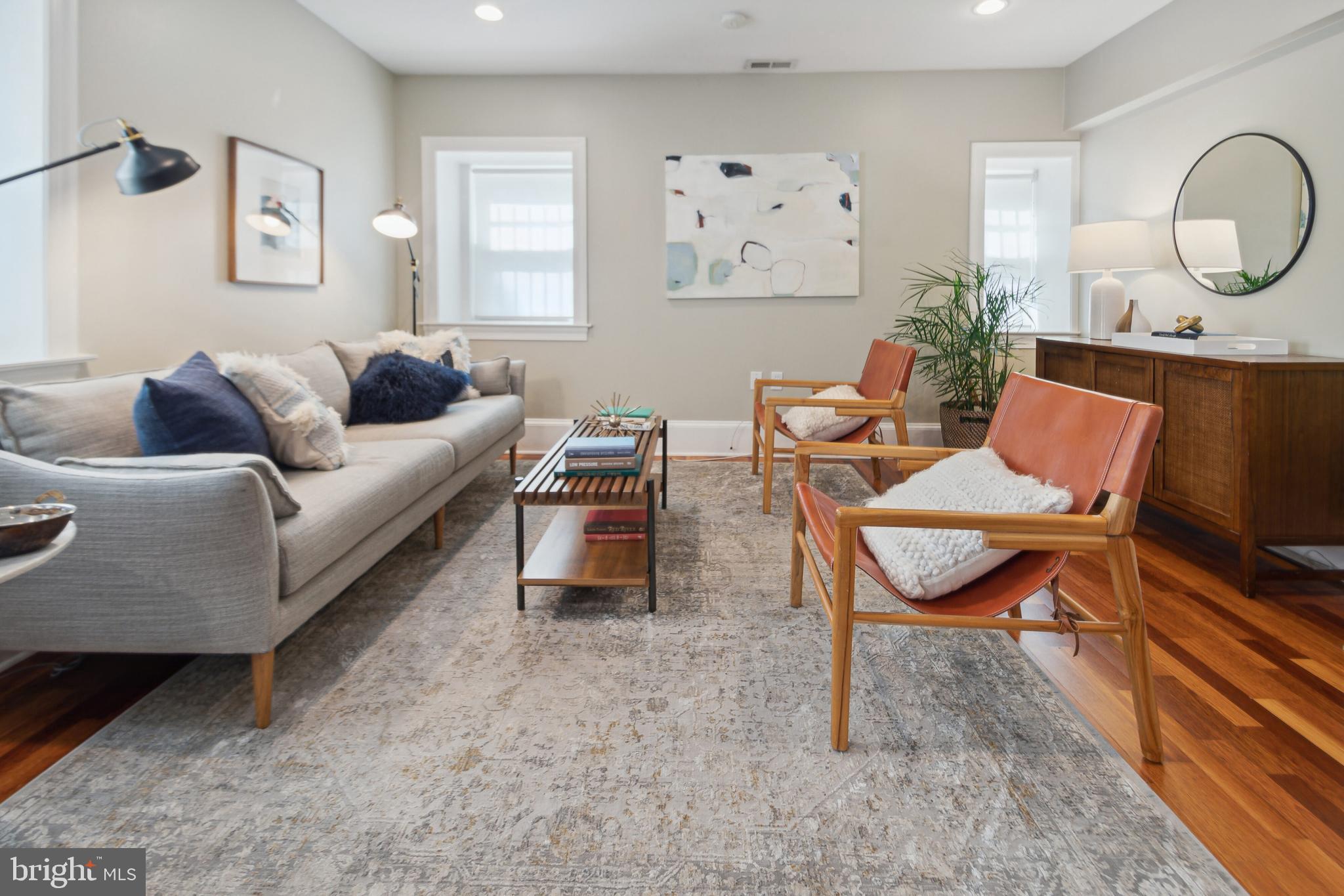 1324 Euclid St NW #5