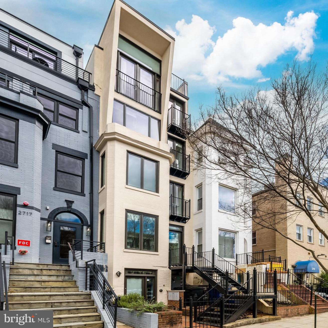 2713 Ontario Rd NW #5