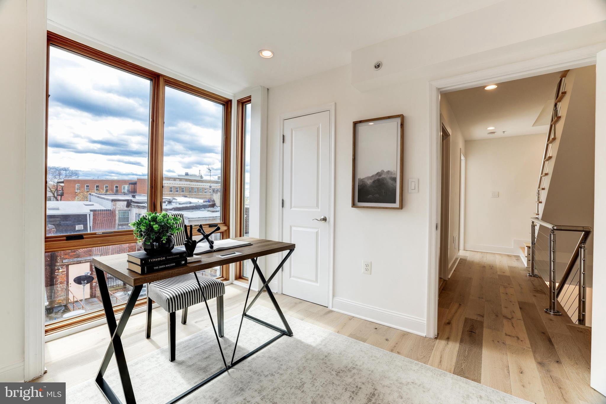 2713 Ontario Rd NW #5