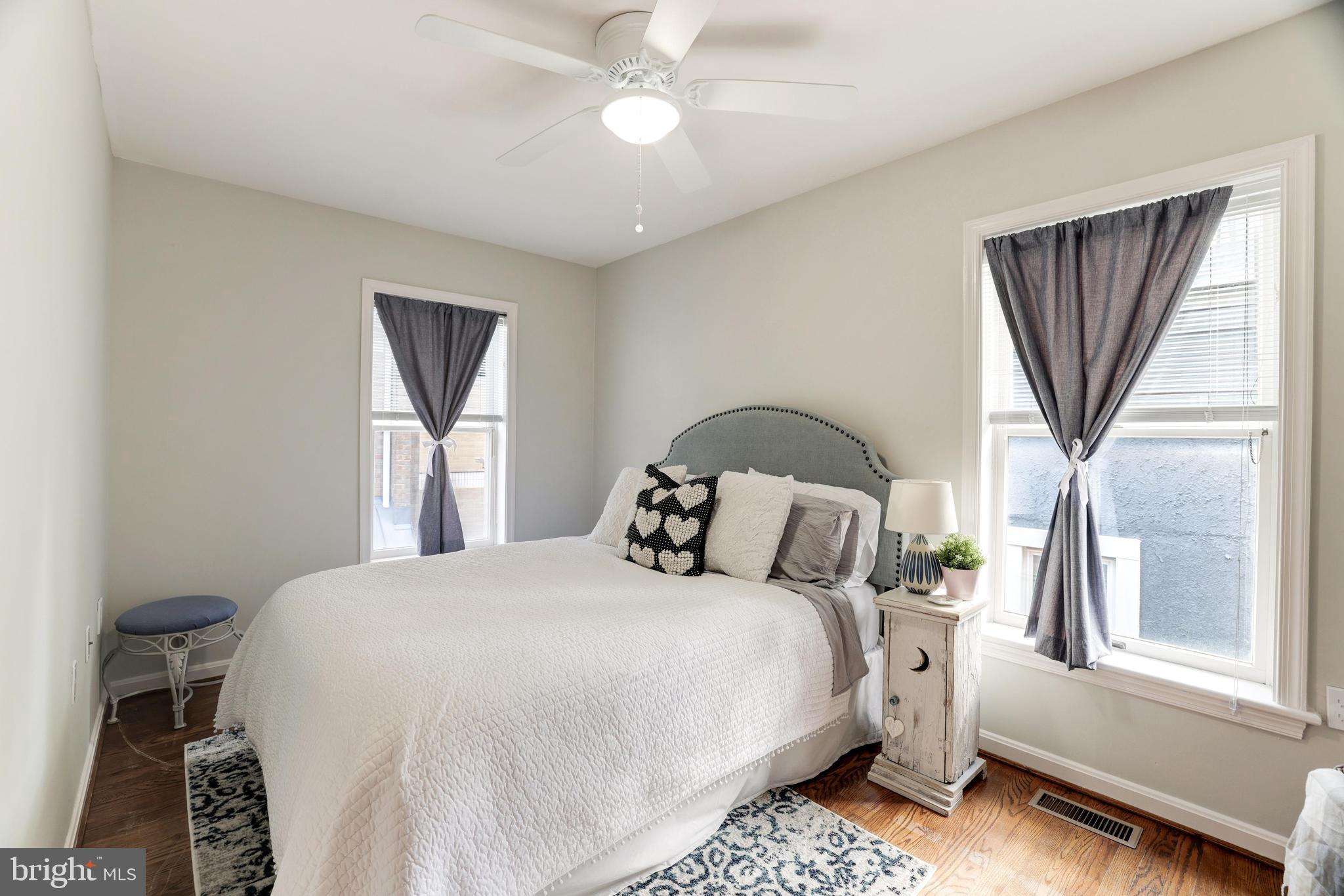 5229 Connecticut Ave NW #809