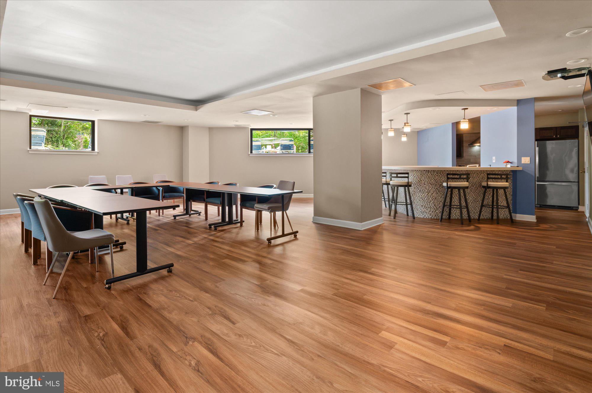 2111 Wisconsin Ave NW #318