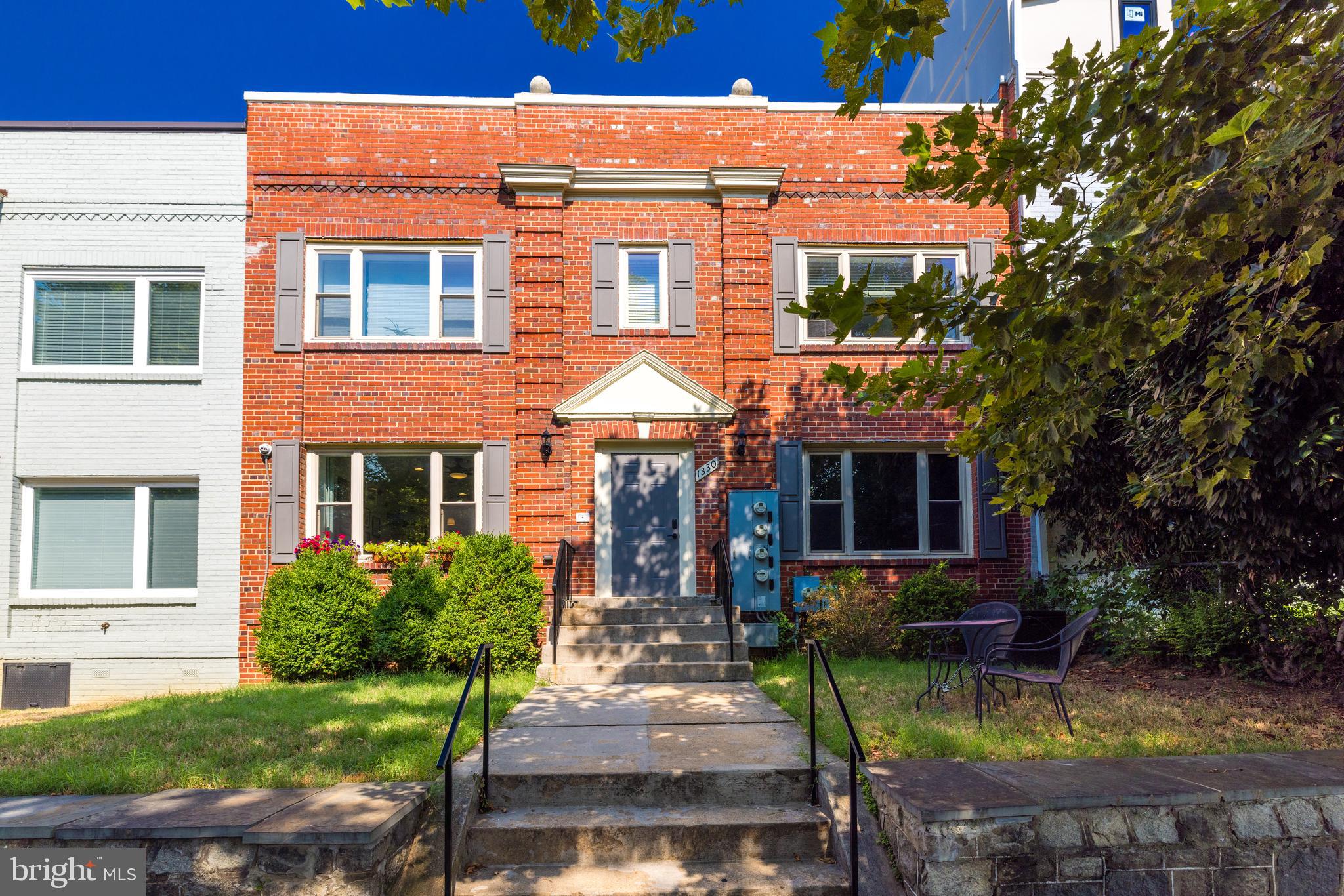 1330 Orren St NE #101
