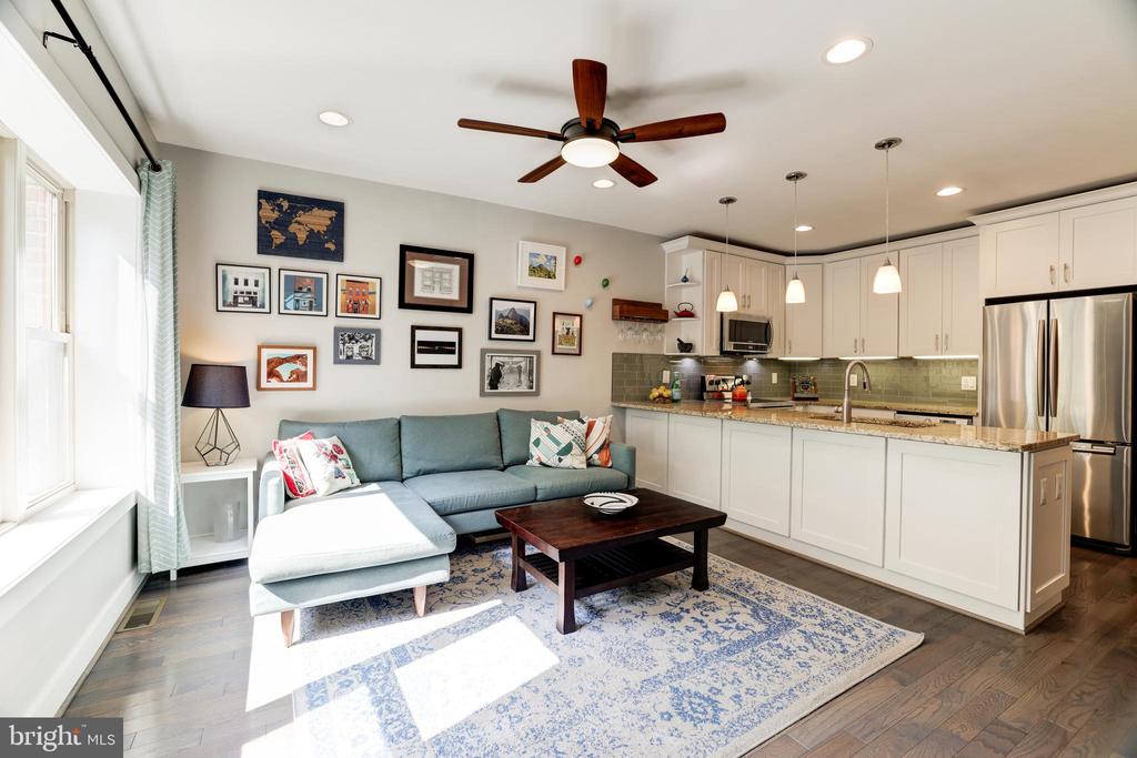 1330 Orren St NE #101