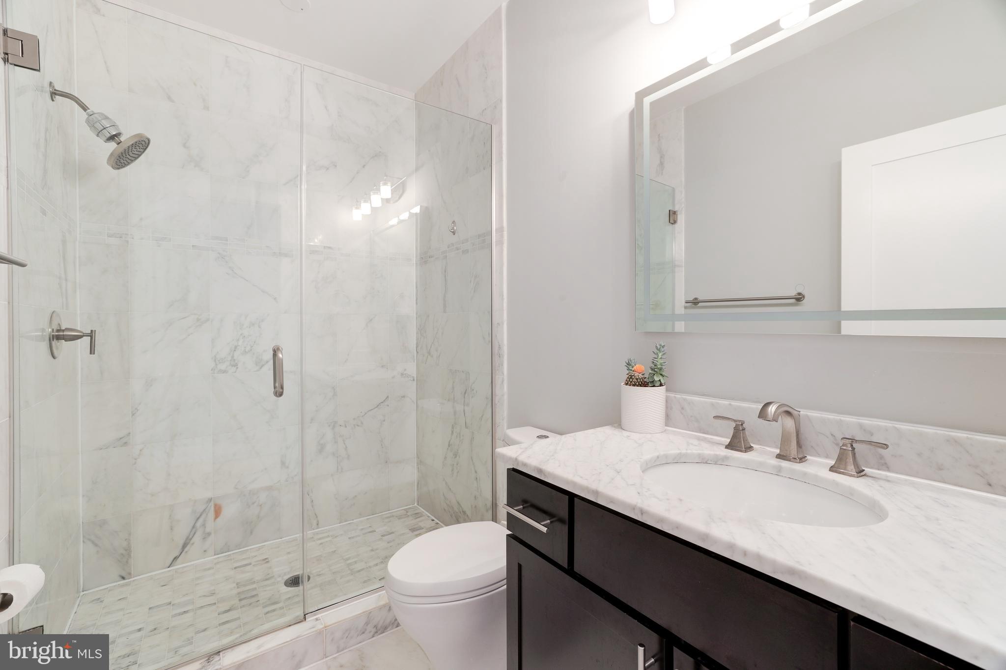 2435 Ontario Rd NW #4