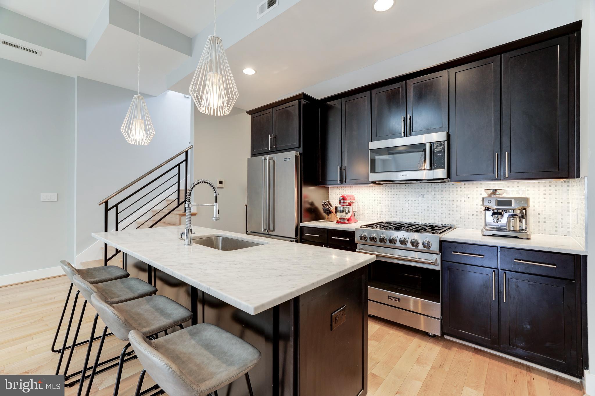 2435 Ontario Rd NW #4