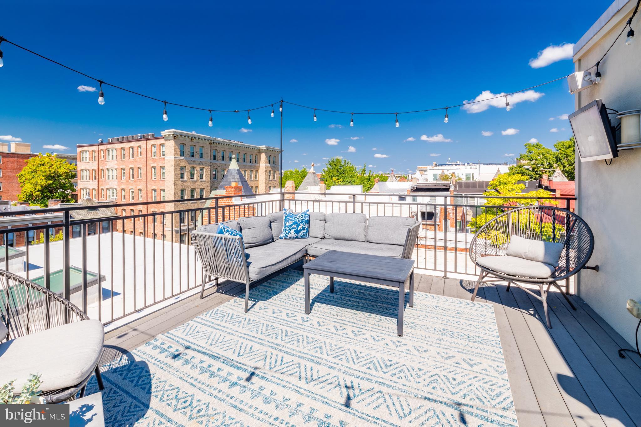 2435 Ontario Rd NW #4