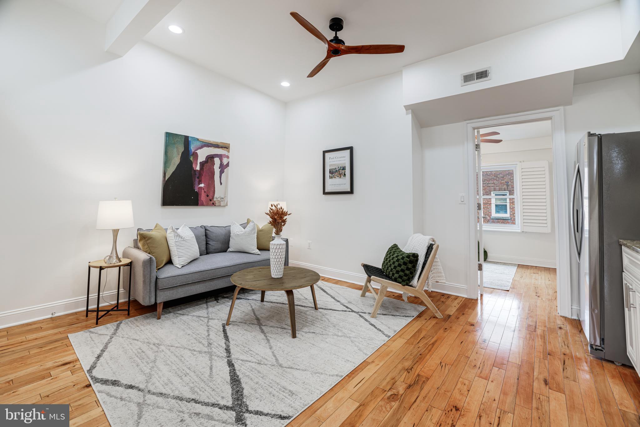 1102 Holbrook Ter NE #3