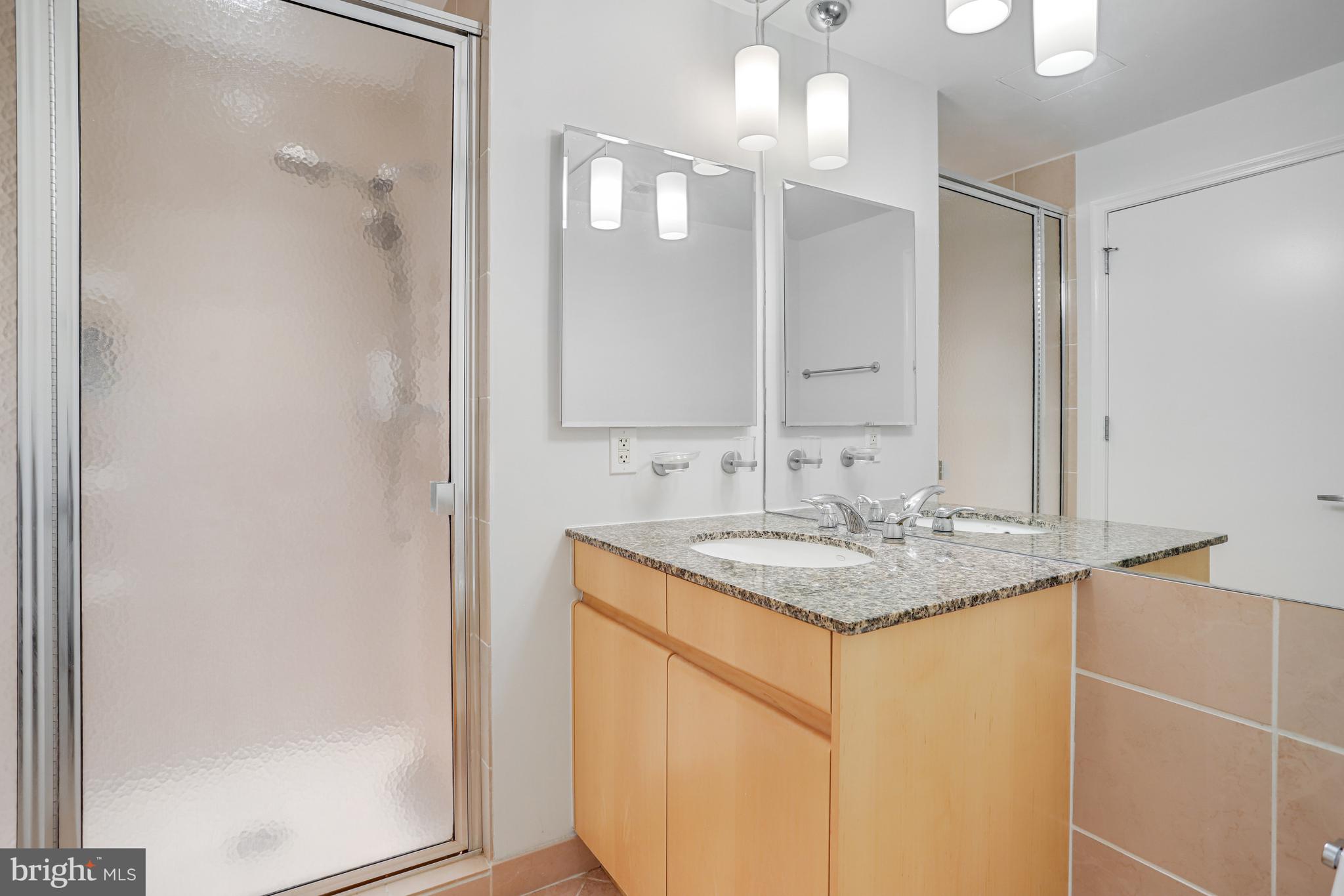 675 E St NW #900