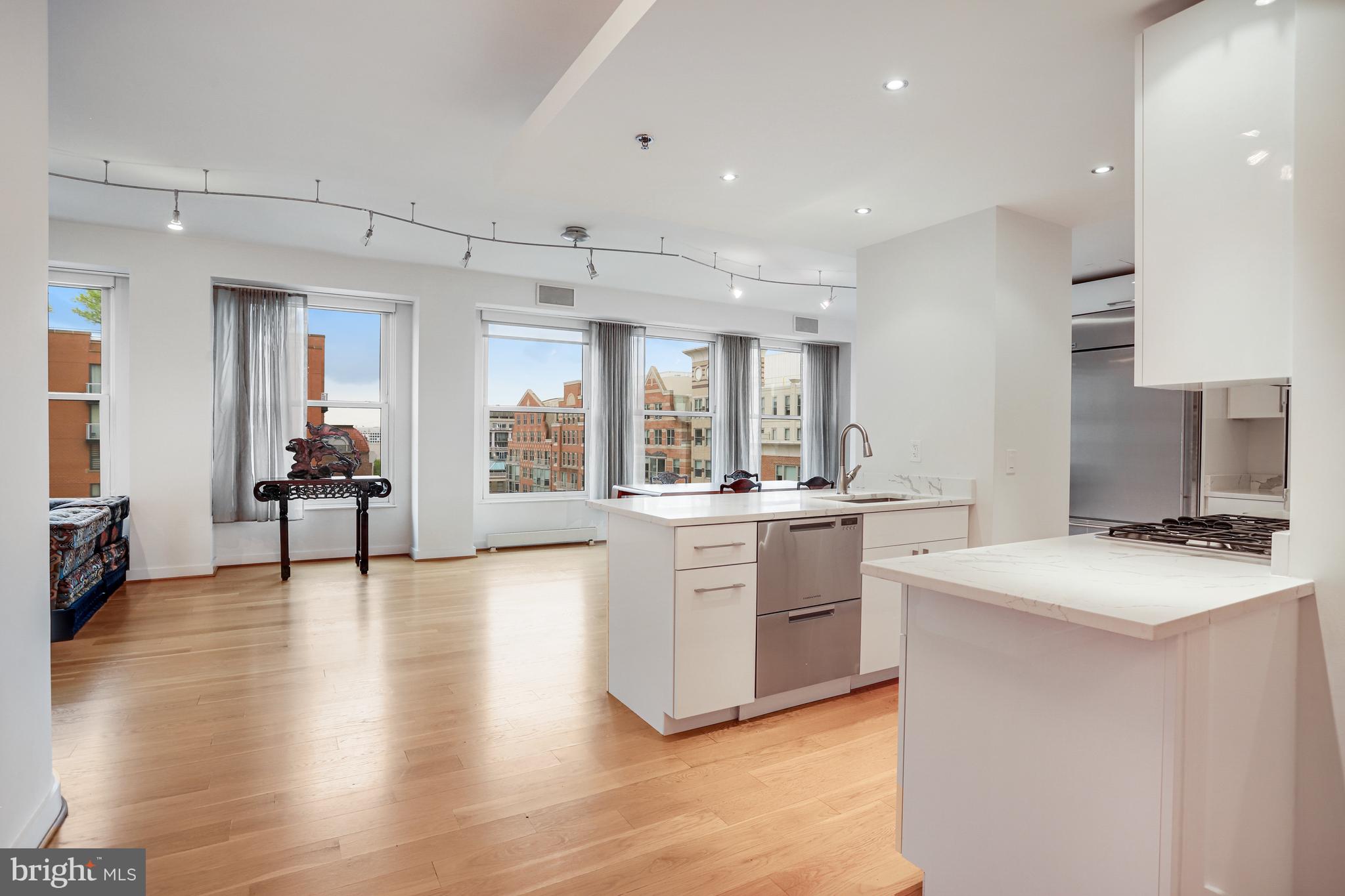 675 E St NW #900