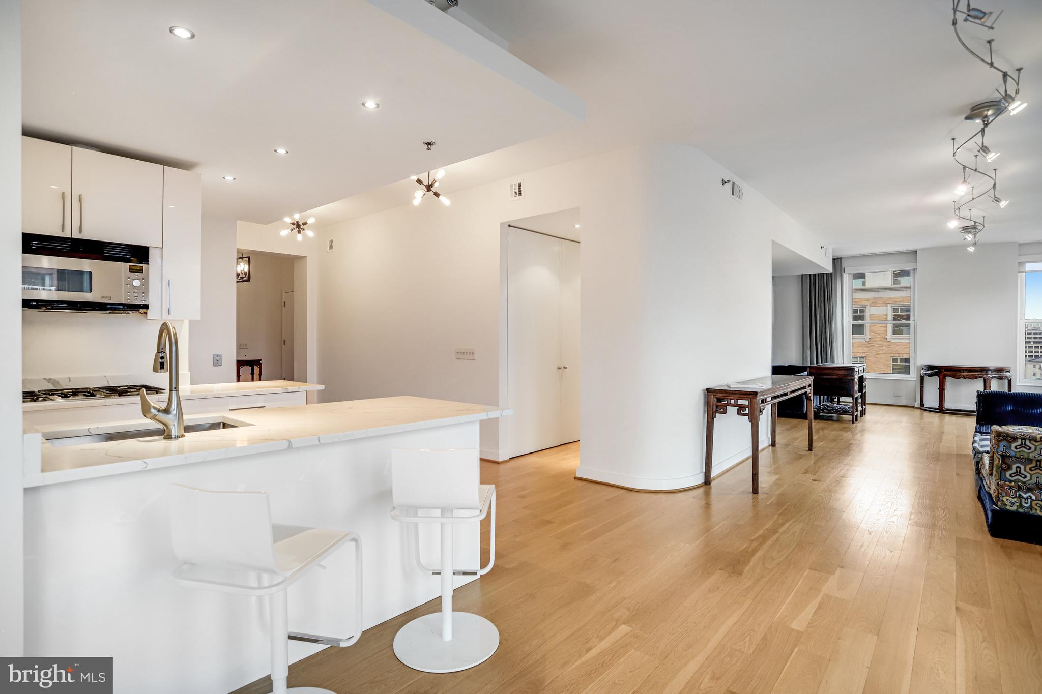 675 E St NW #900