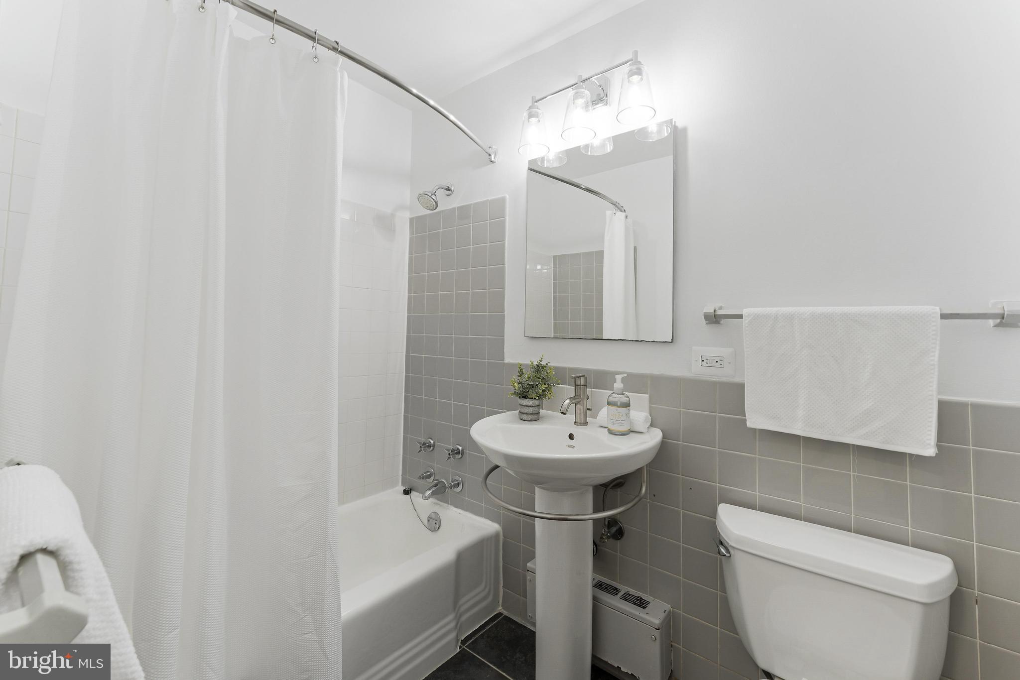 4000 Tunlaw Rd NW #603