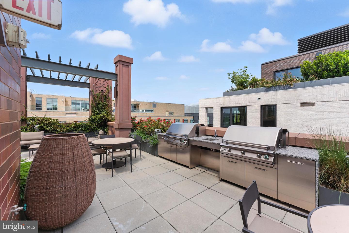 810 O St NW #607