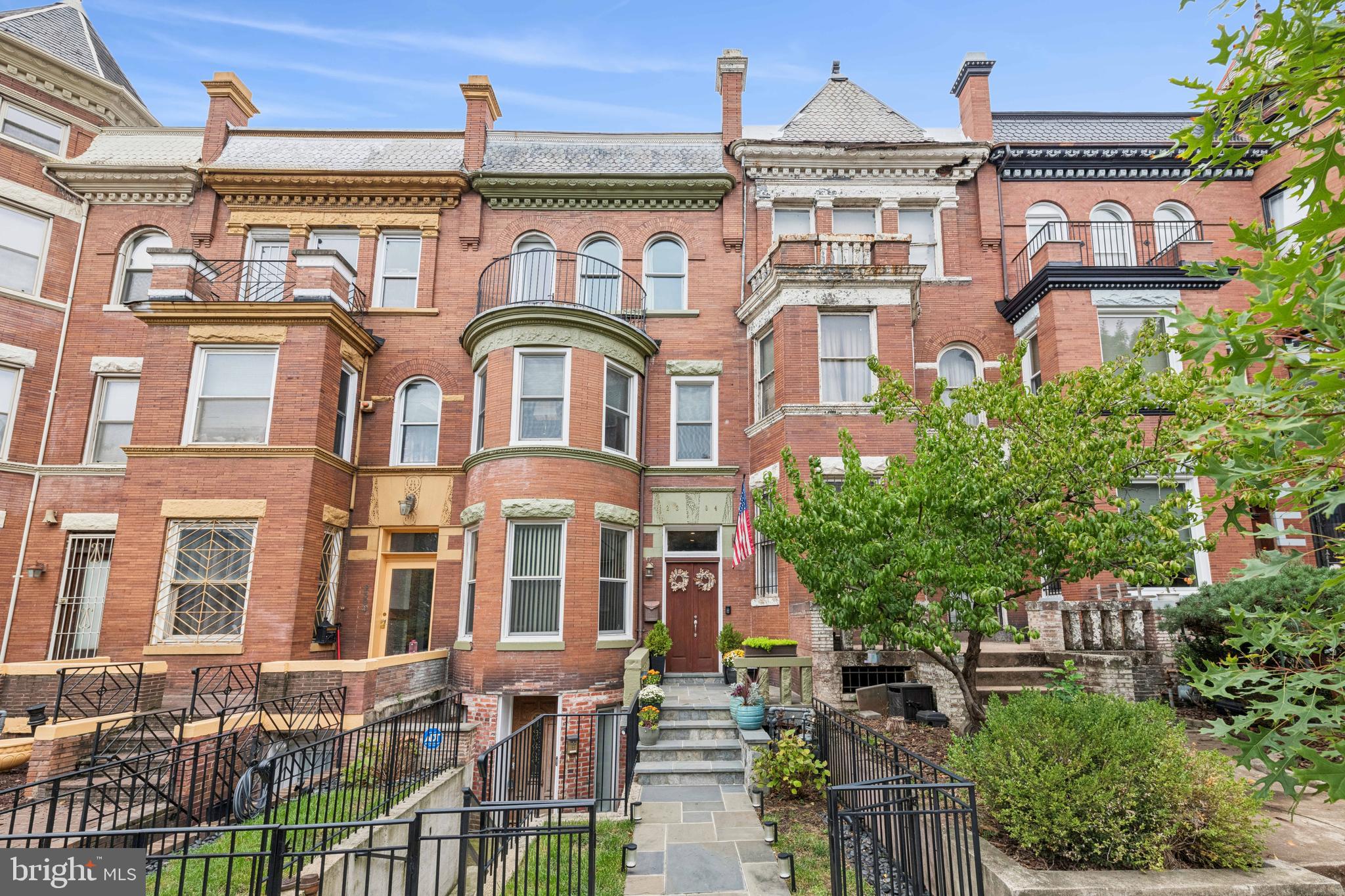 2304 1ST STREET NW 1