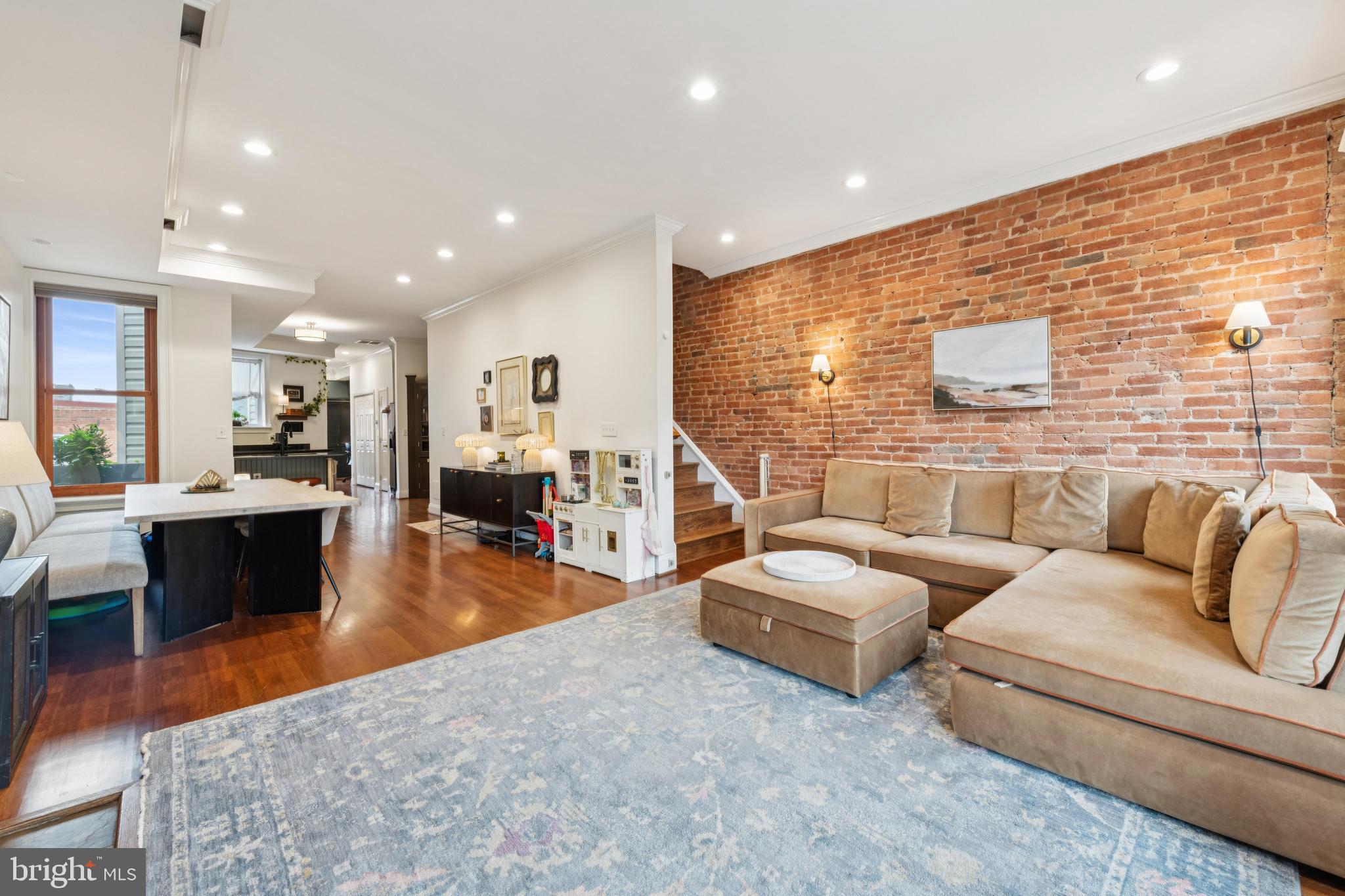 2304 1ST STREET NW 1