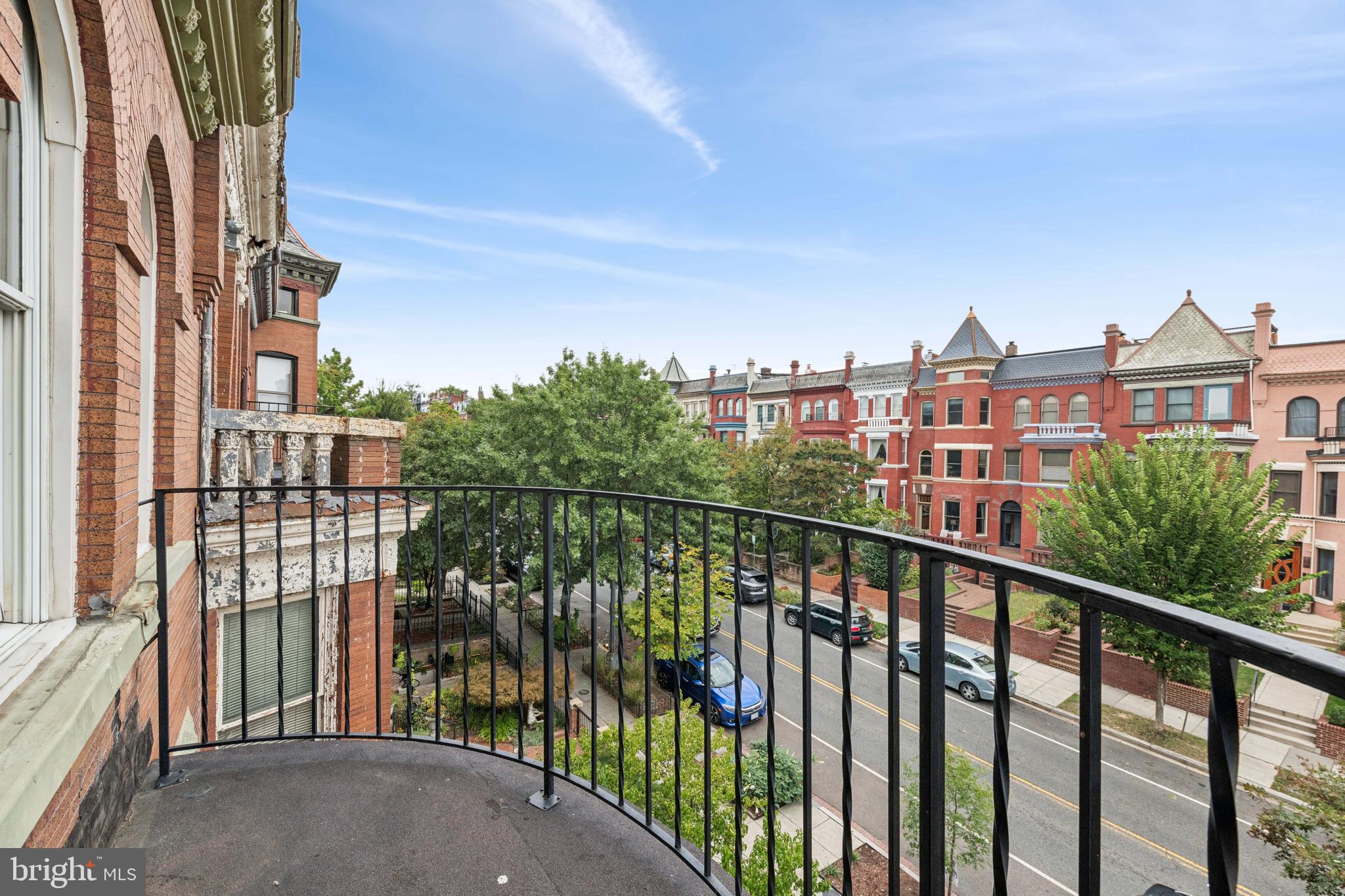 2304 1ST STREET NW 1