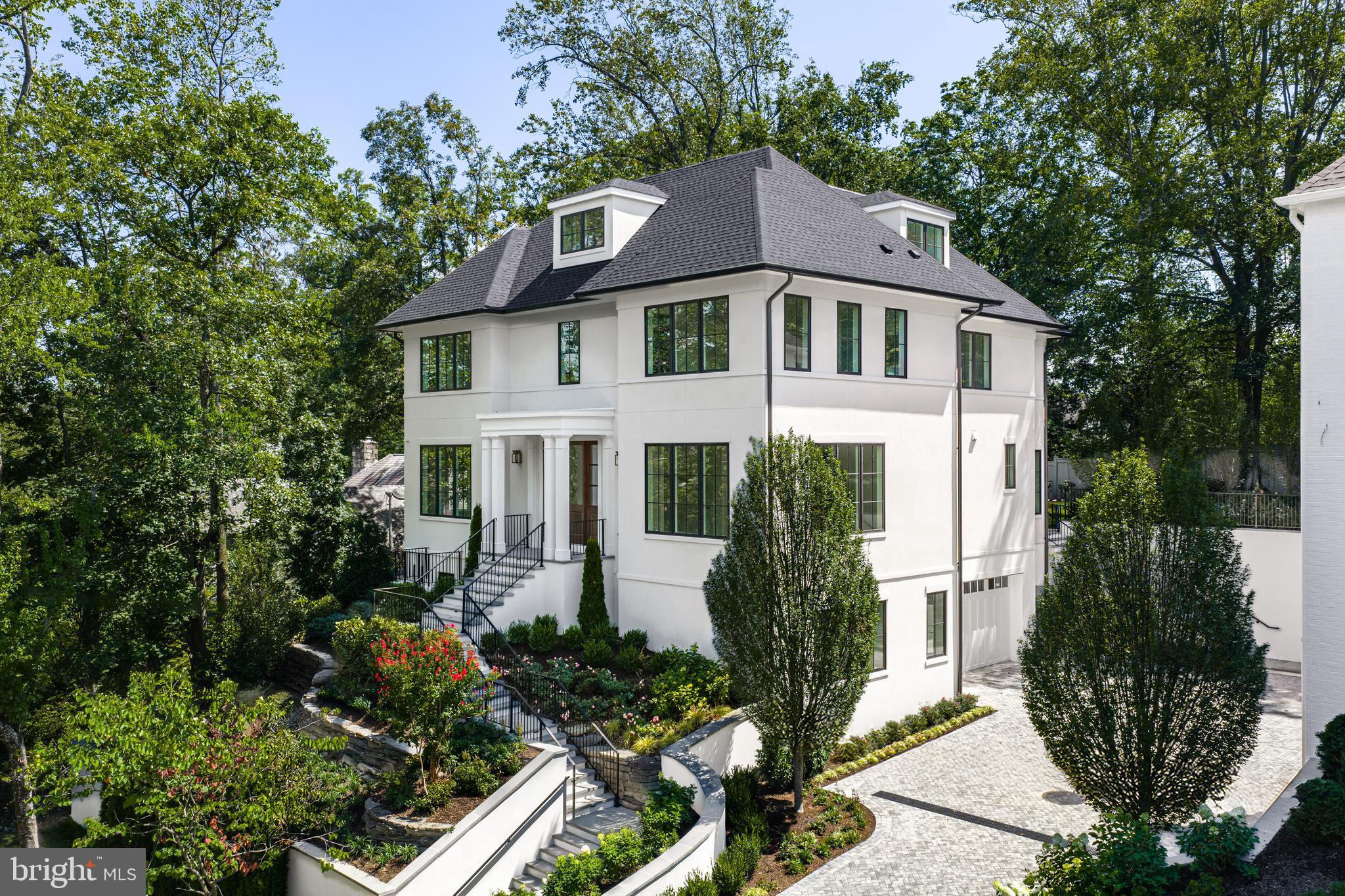 2916 CHESAPEAKE STREET NW