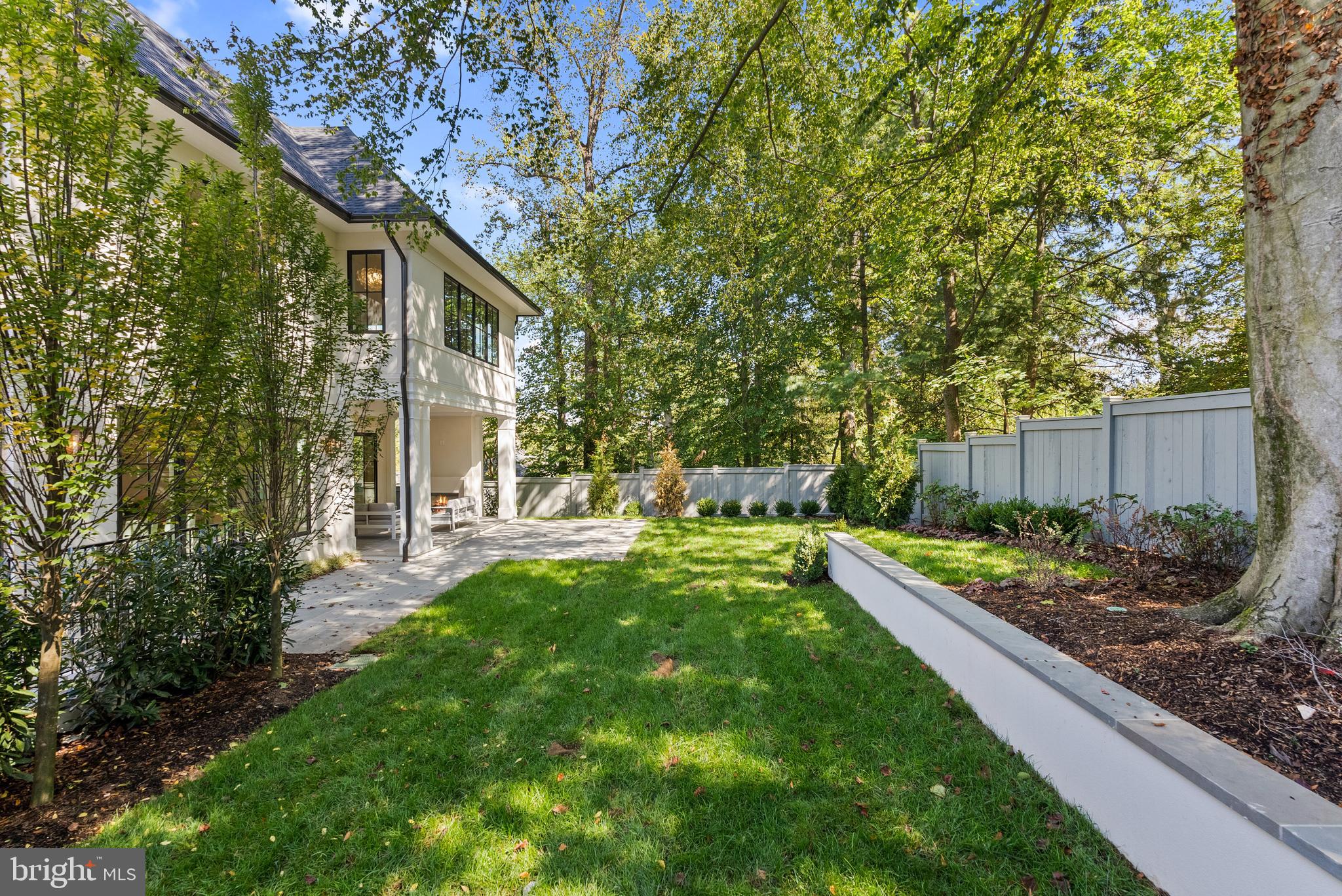 2916 CHESAPEAKE STREET NW