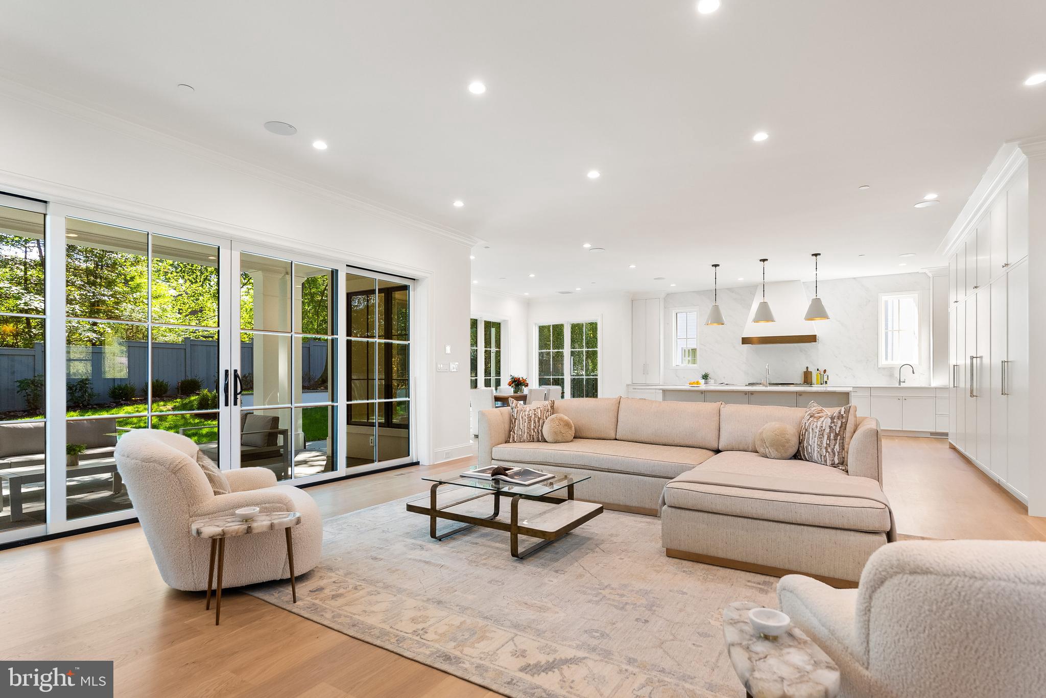 2916 CHESAPEAKE STREET NW