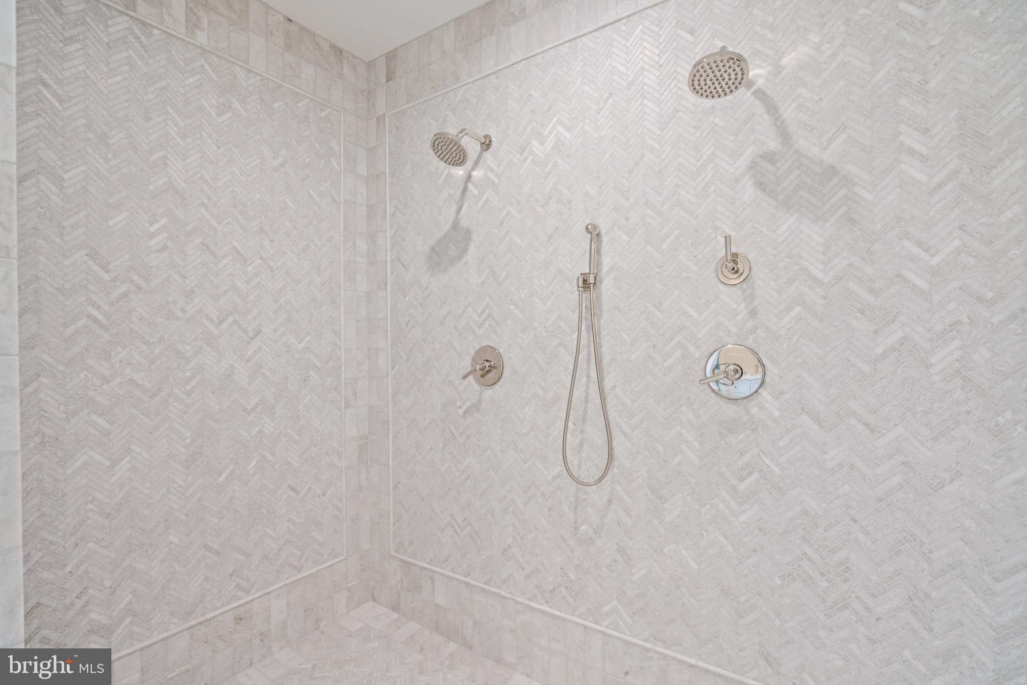 2916 CHESAPEAKE STREET NW