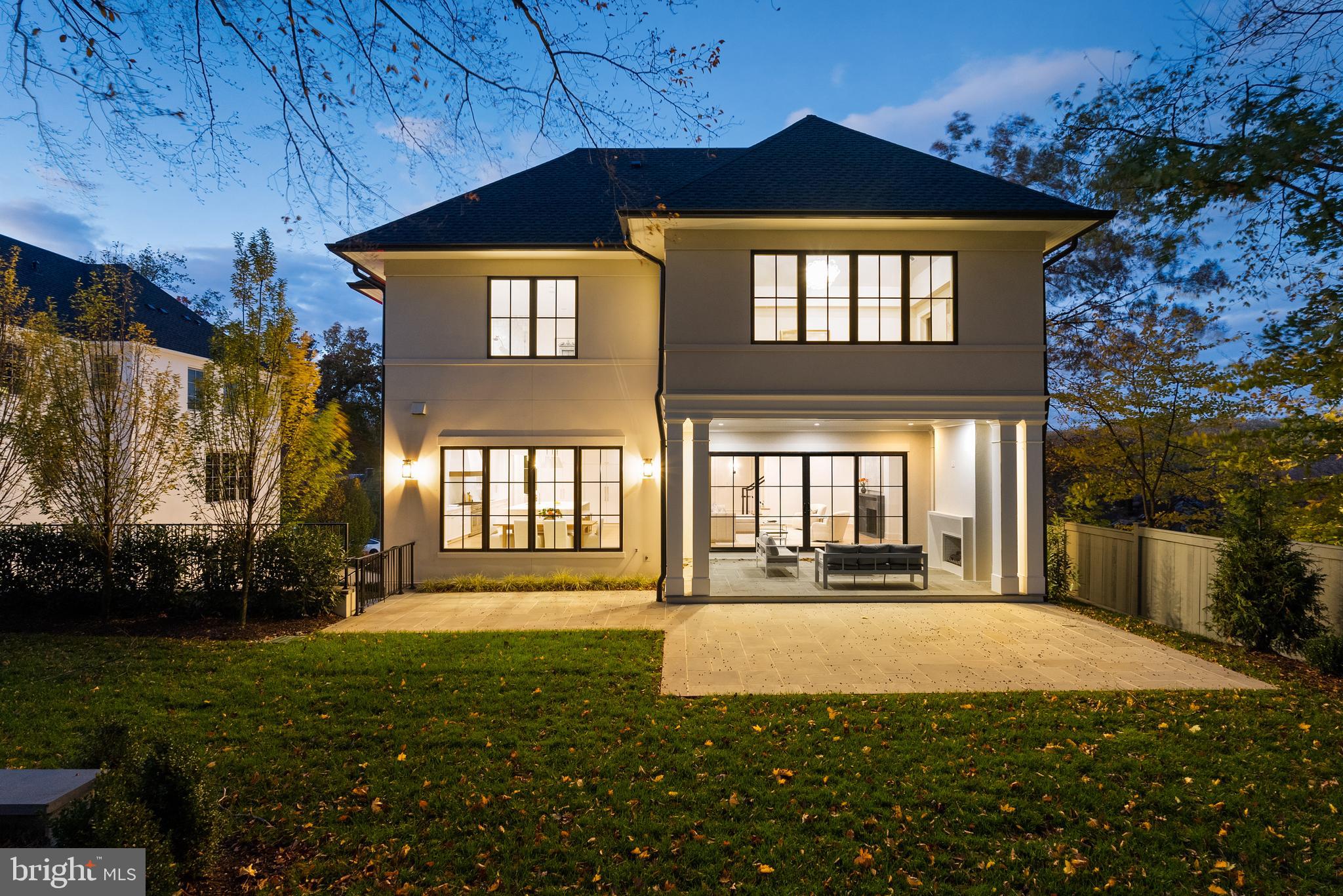 2916 CHESAPEAKE STREET NW