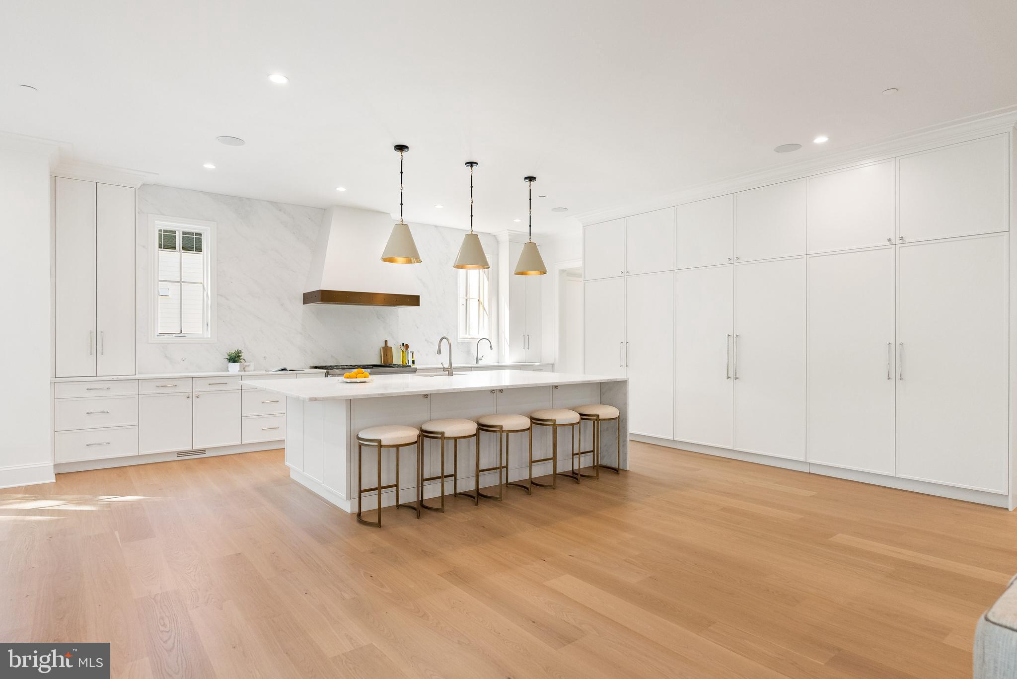 2916 CHESAPEAKE STREET NW