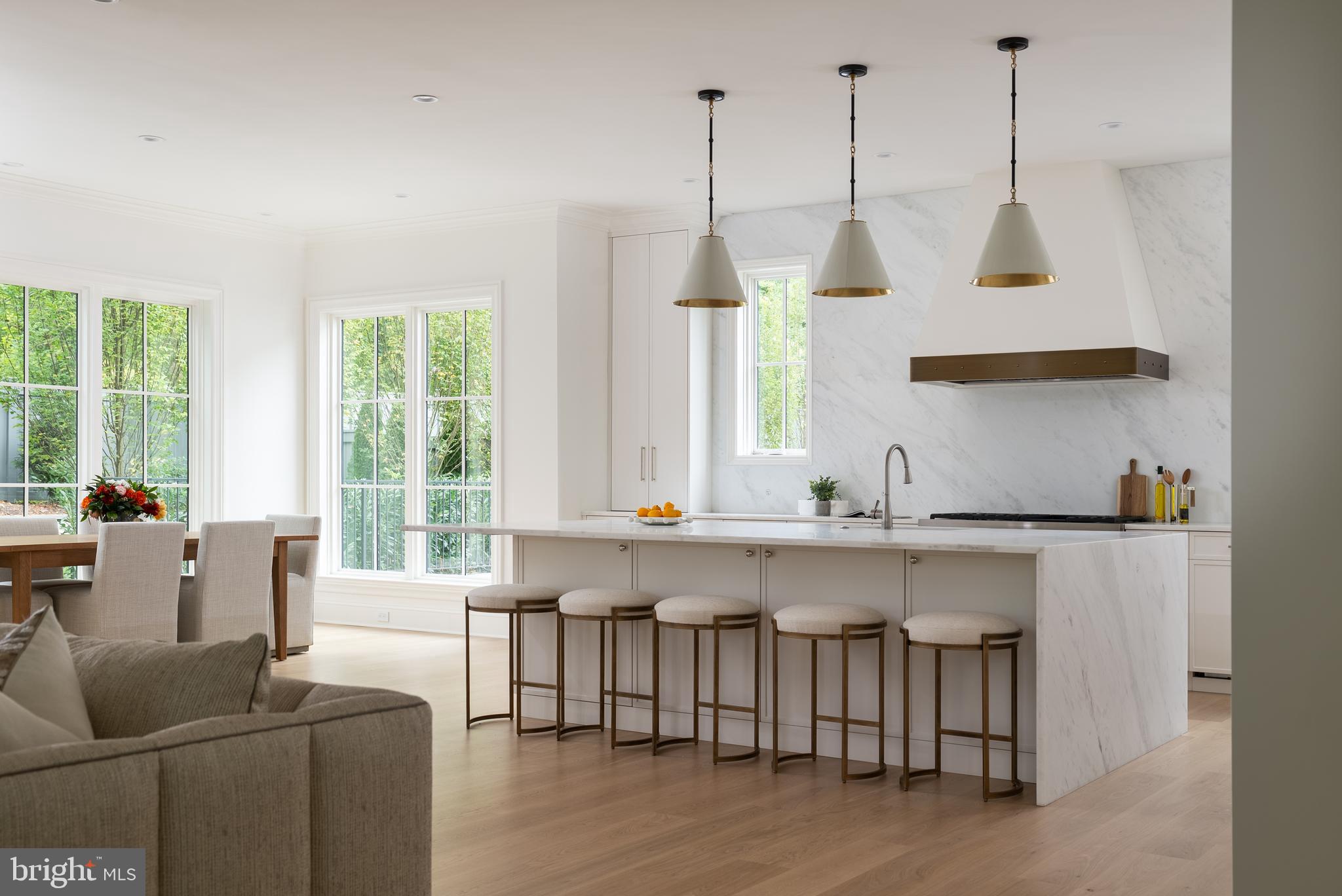 2916 CHESAPEAKE STREET NW