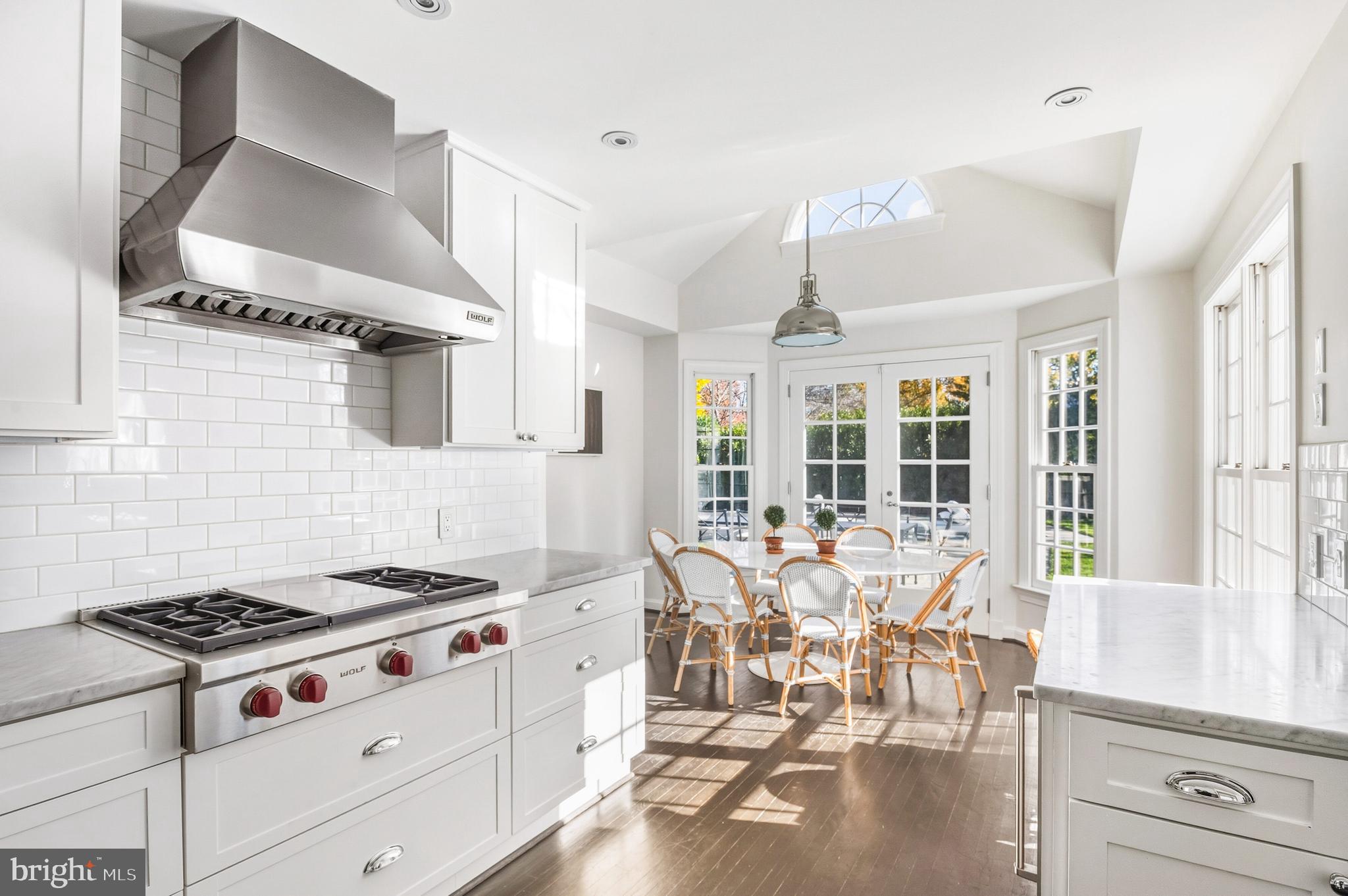 5020 PALISADE LANE NW