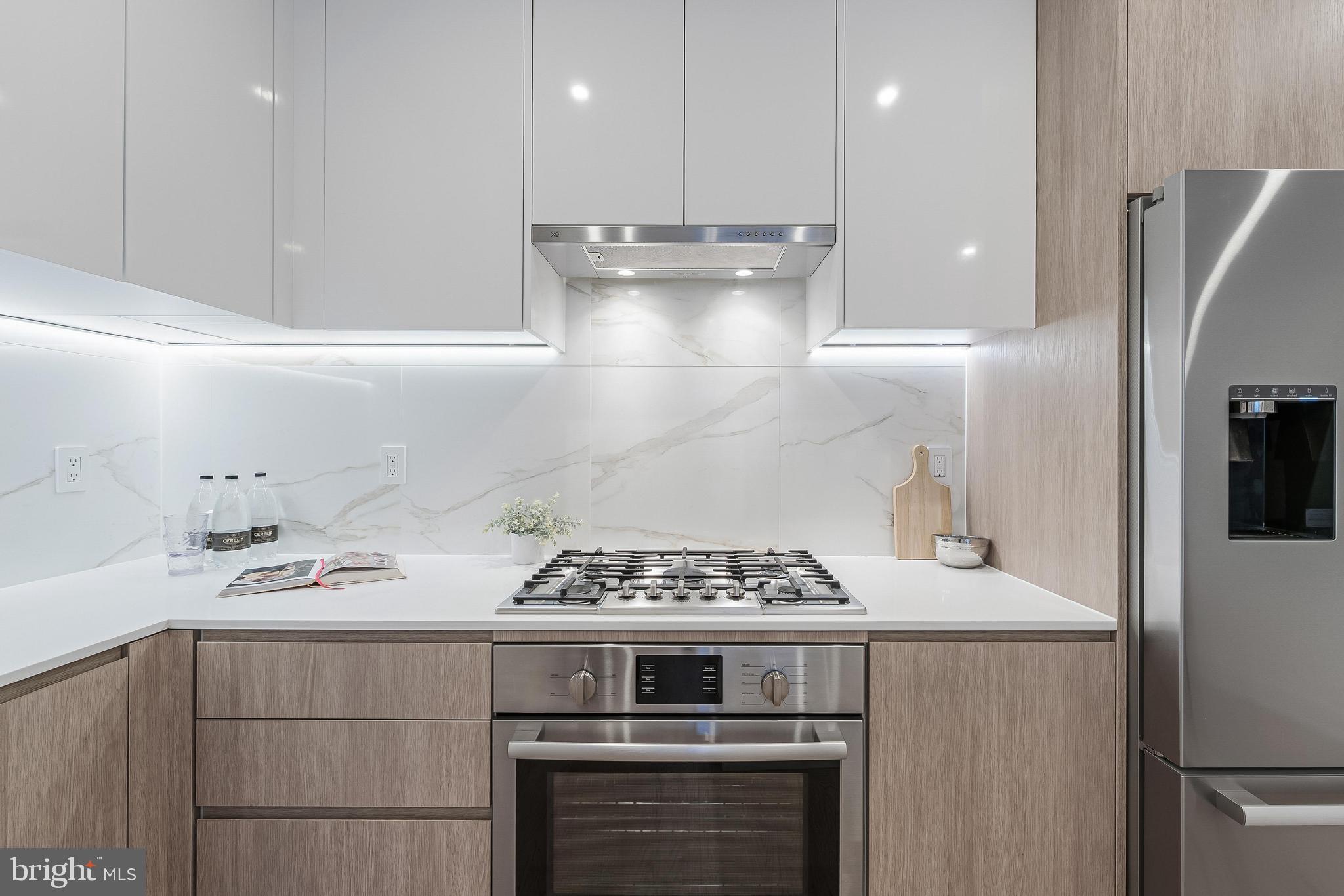 4017 DAVIS PLACE NW 6