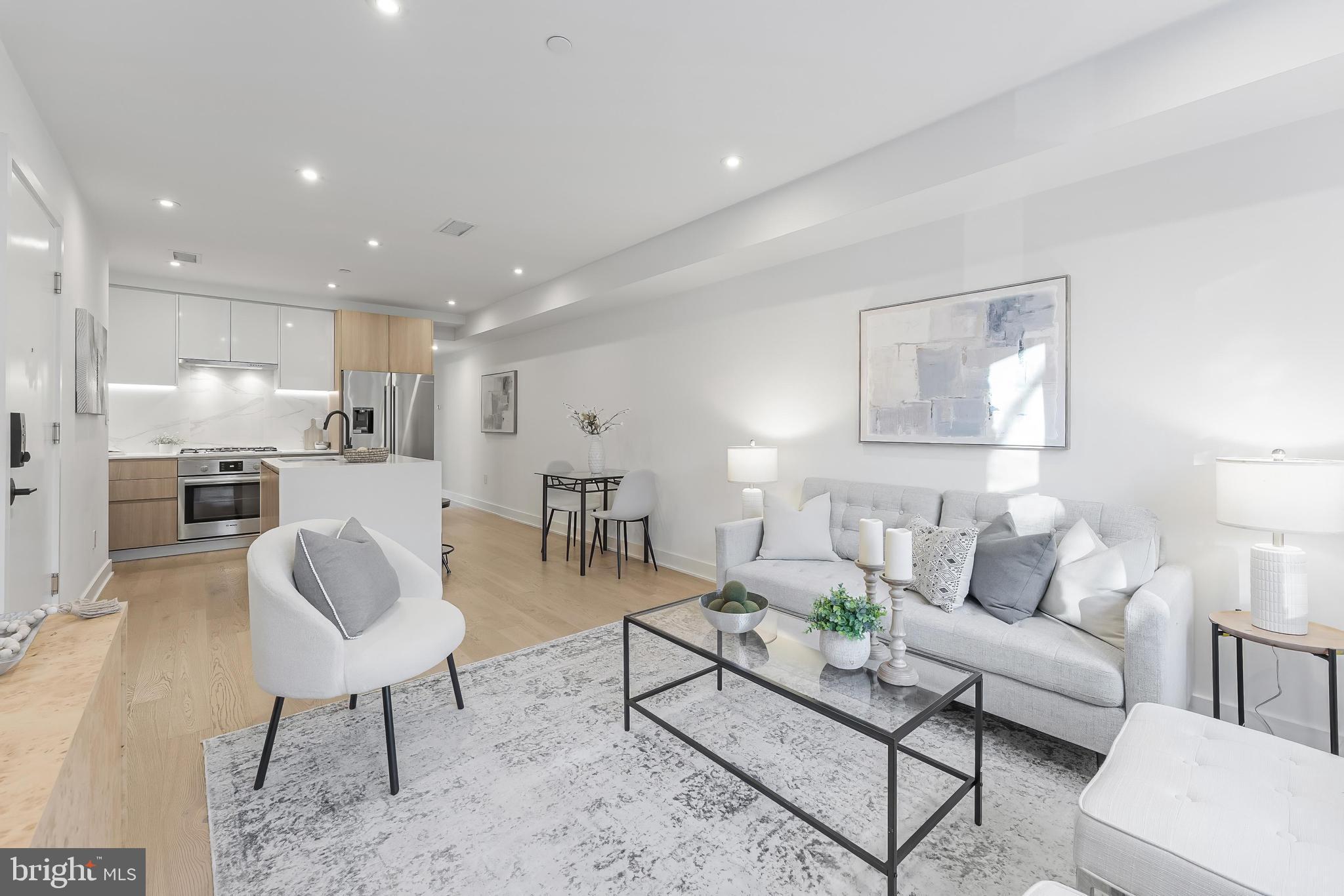 4017 DAVIS PLACE NW 6