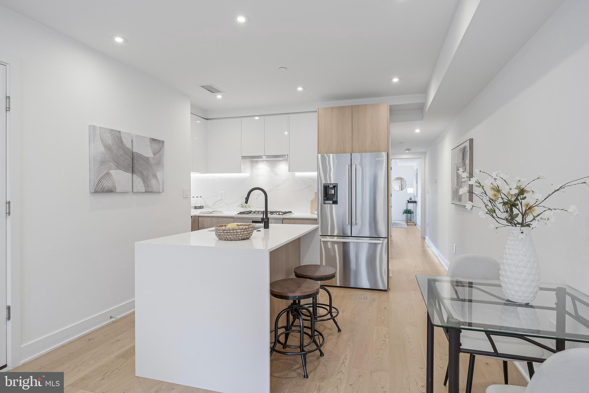 4017 DAVIS PLACE NW 6