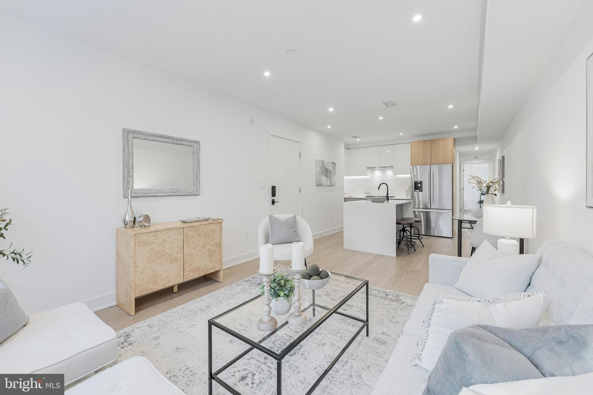 4017 DAVIS PLACE NW 6