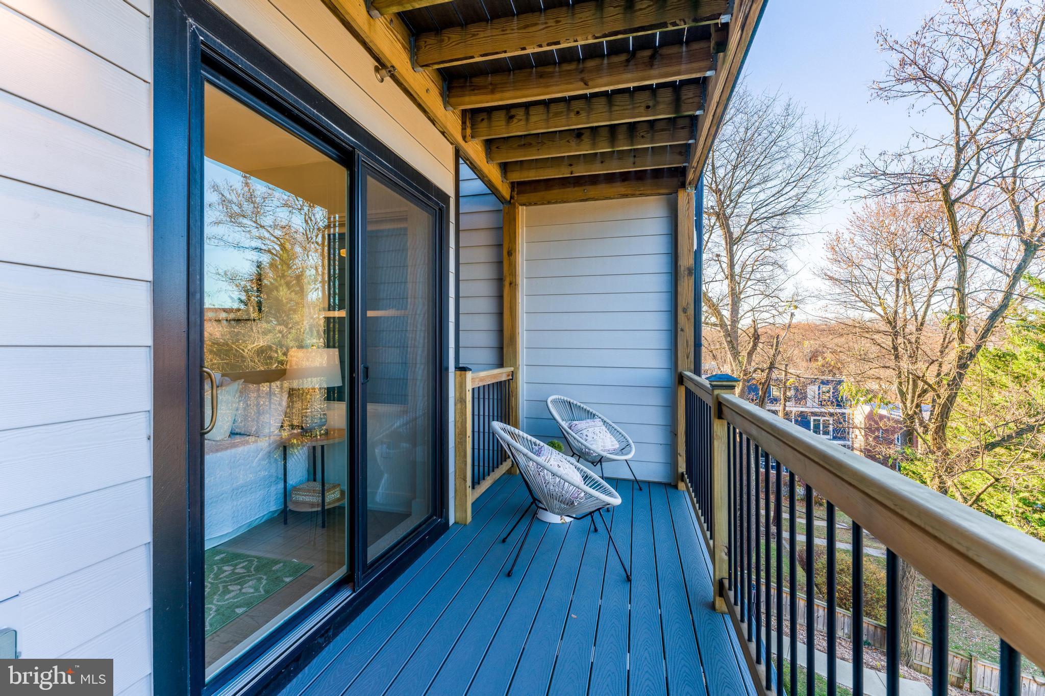 4017 DAVIS PLACE NW 6