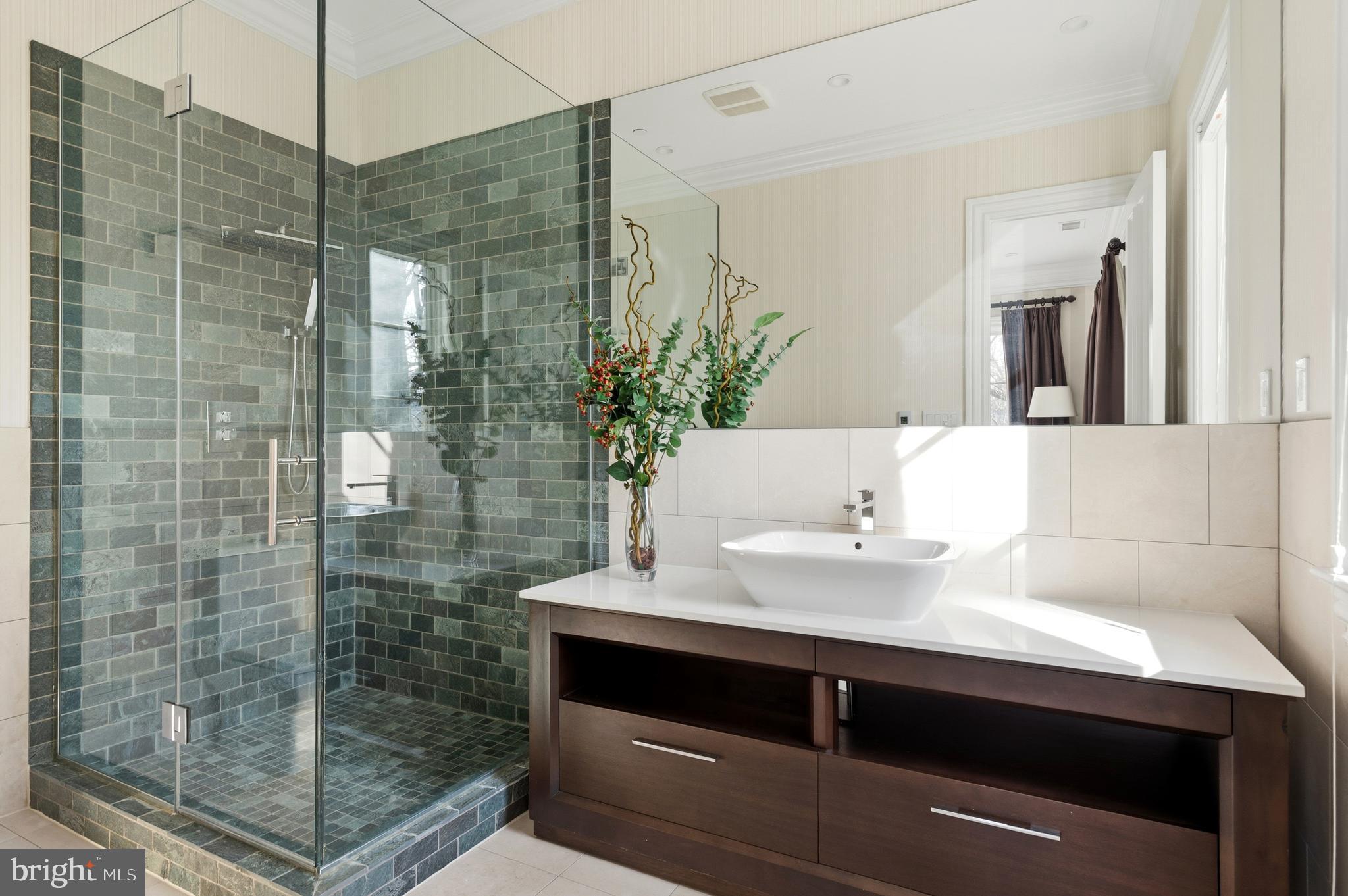 4869 GLENBROOK ROAD NW