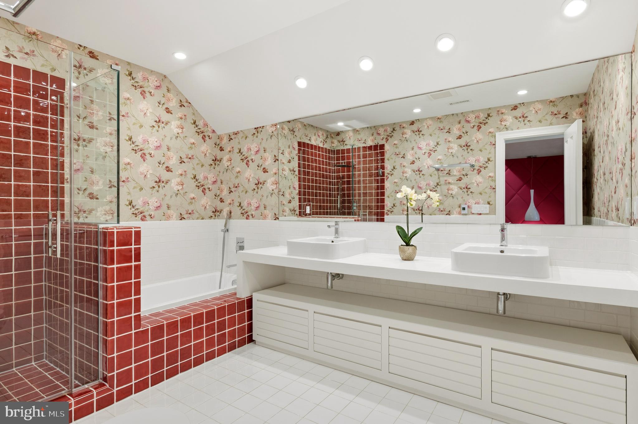 4869 GLENBROOK ROAD NW