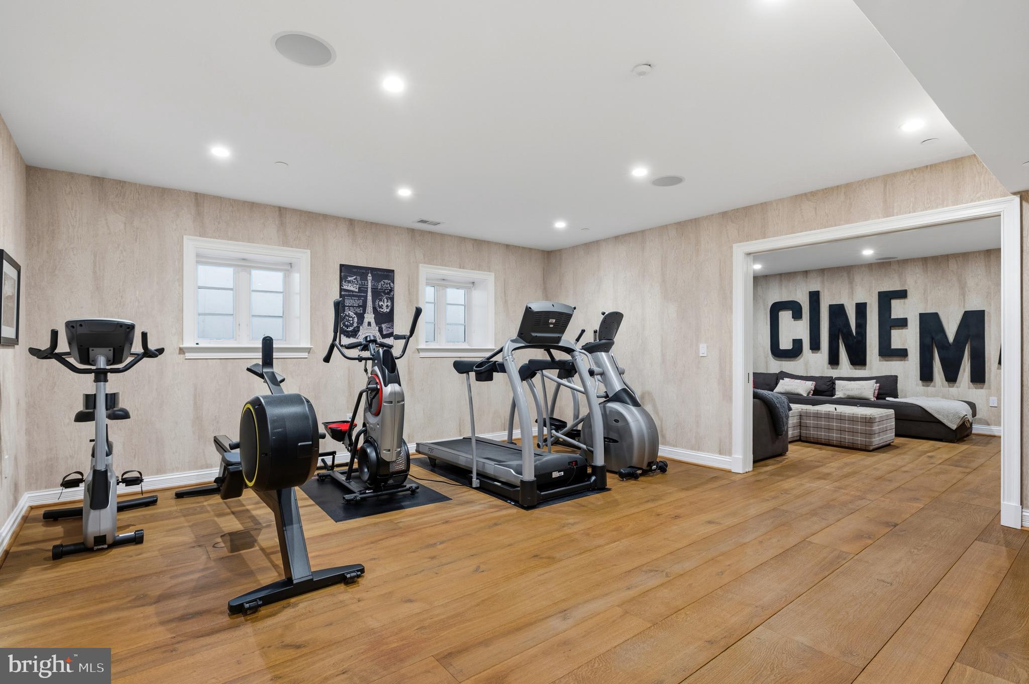 4869 GLENBROOK ROAD NW