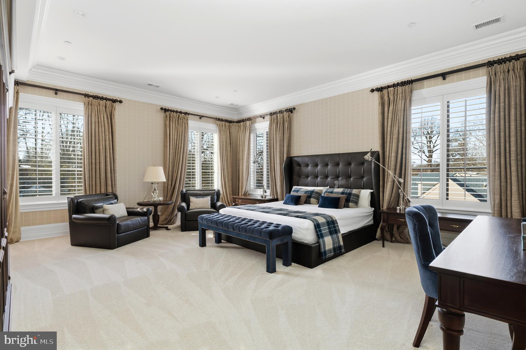 4869 GLENBROOK ROAD NW