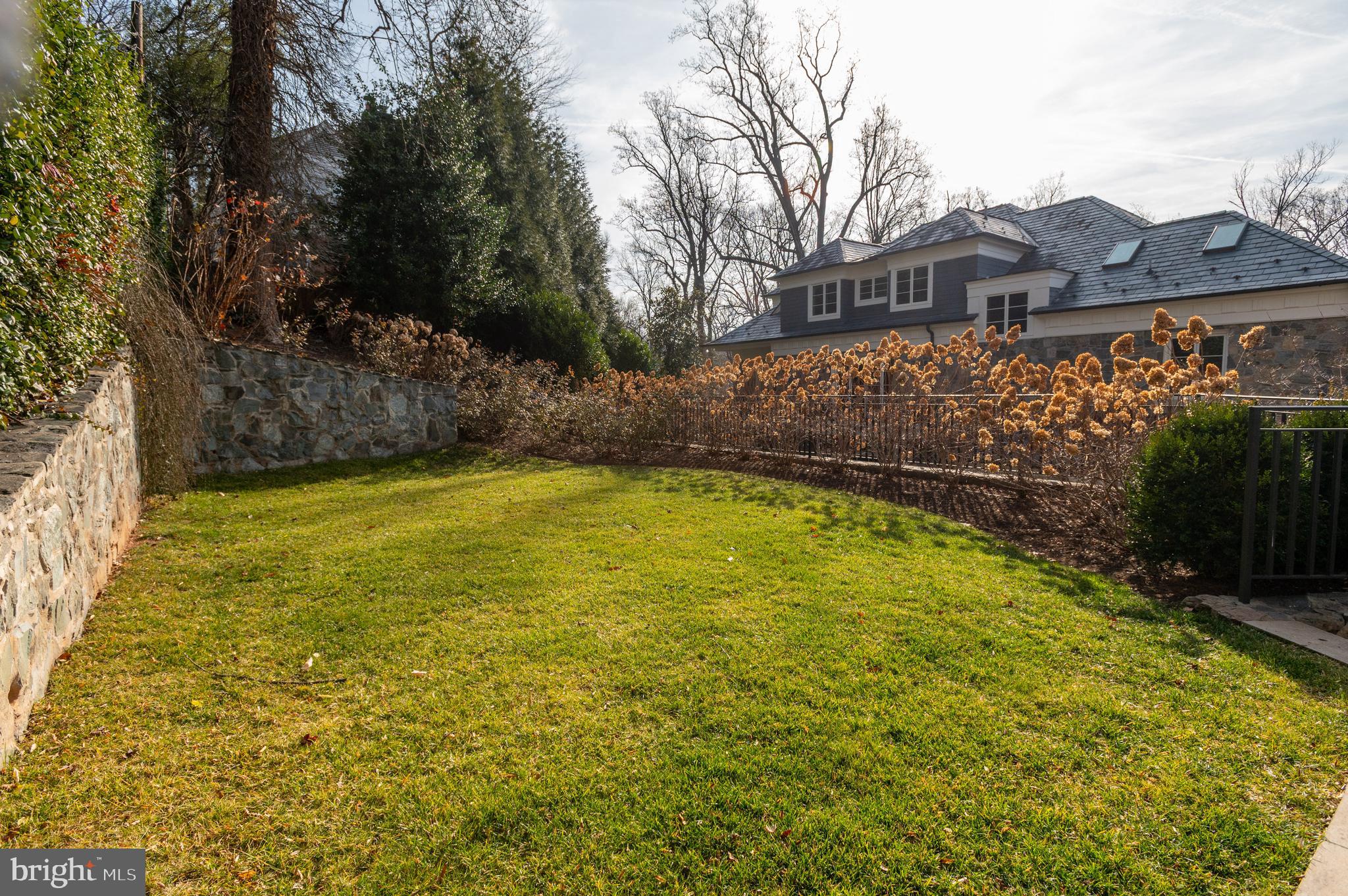 4869 GLENBROOK ROAD NW