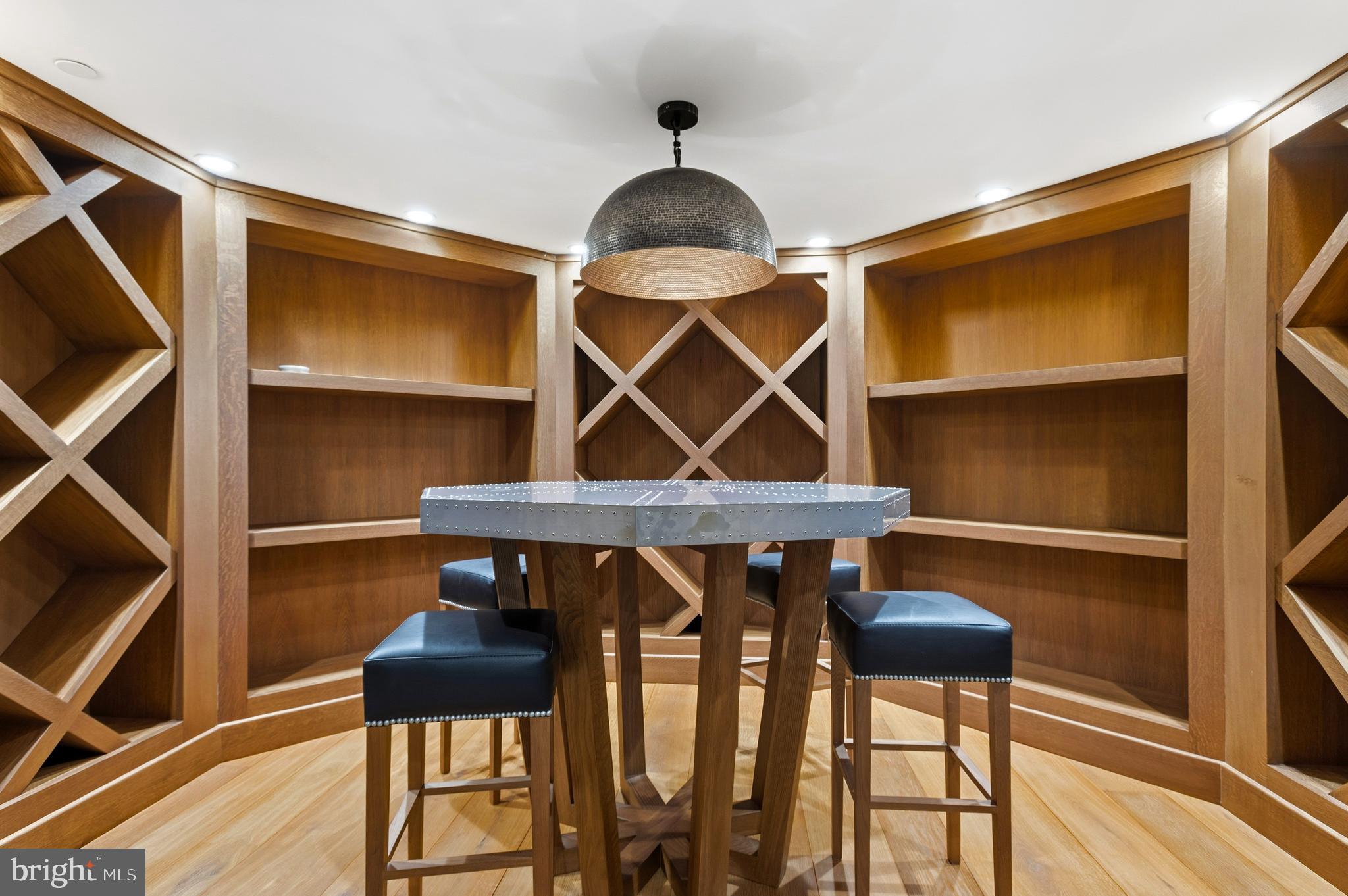 4869 GLENBROOK ROAD NW