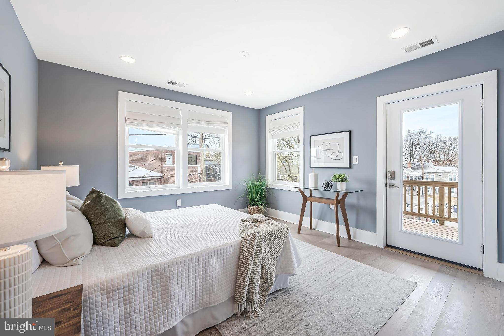 415 VARNUM STREET NW 2