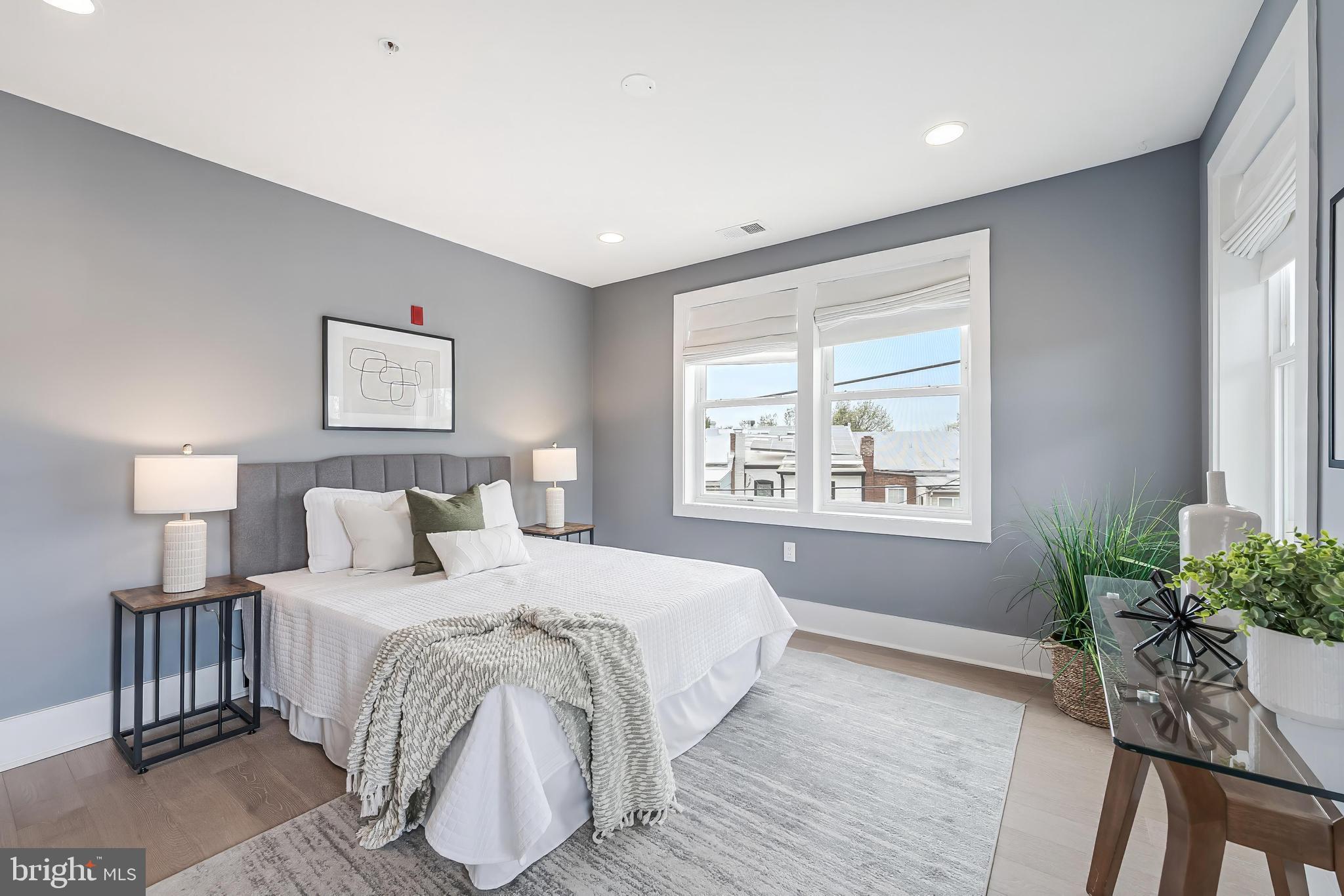 415 VARNUM STREET NW 2