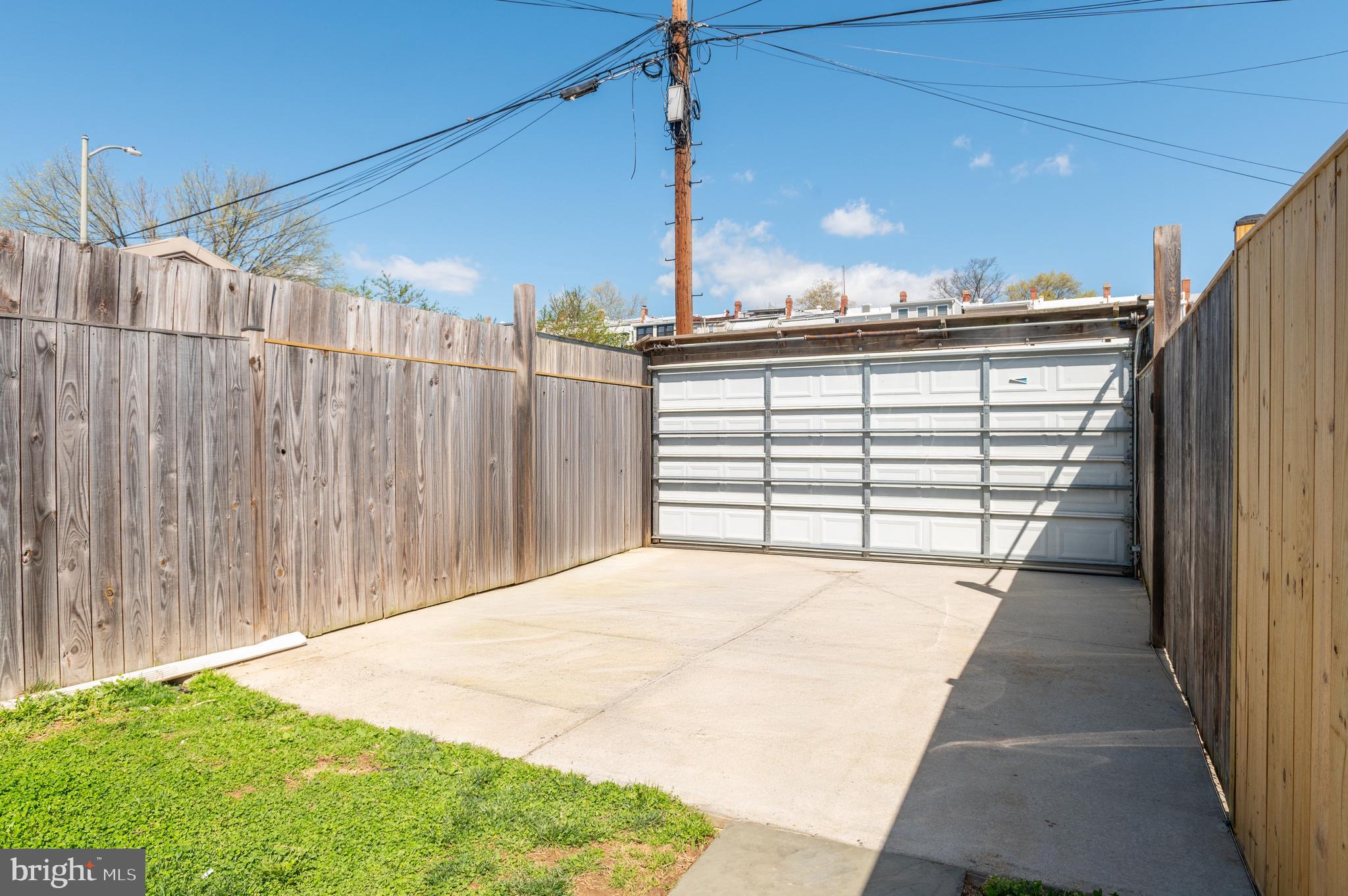 717 HAMILTON STREET NW